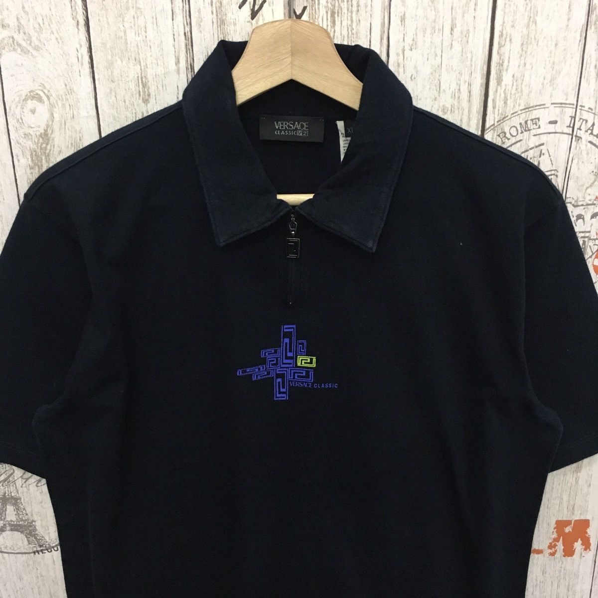 Versace Rare Polos Versace Art Quarter Zipper Made In Italy Size US L / EU 52-54 / 3 - 2 Thumbnail