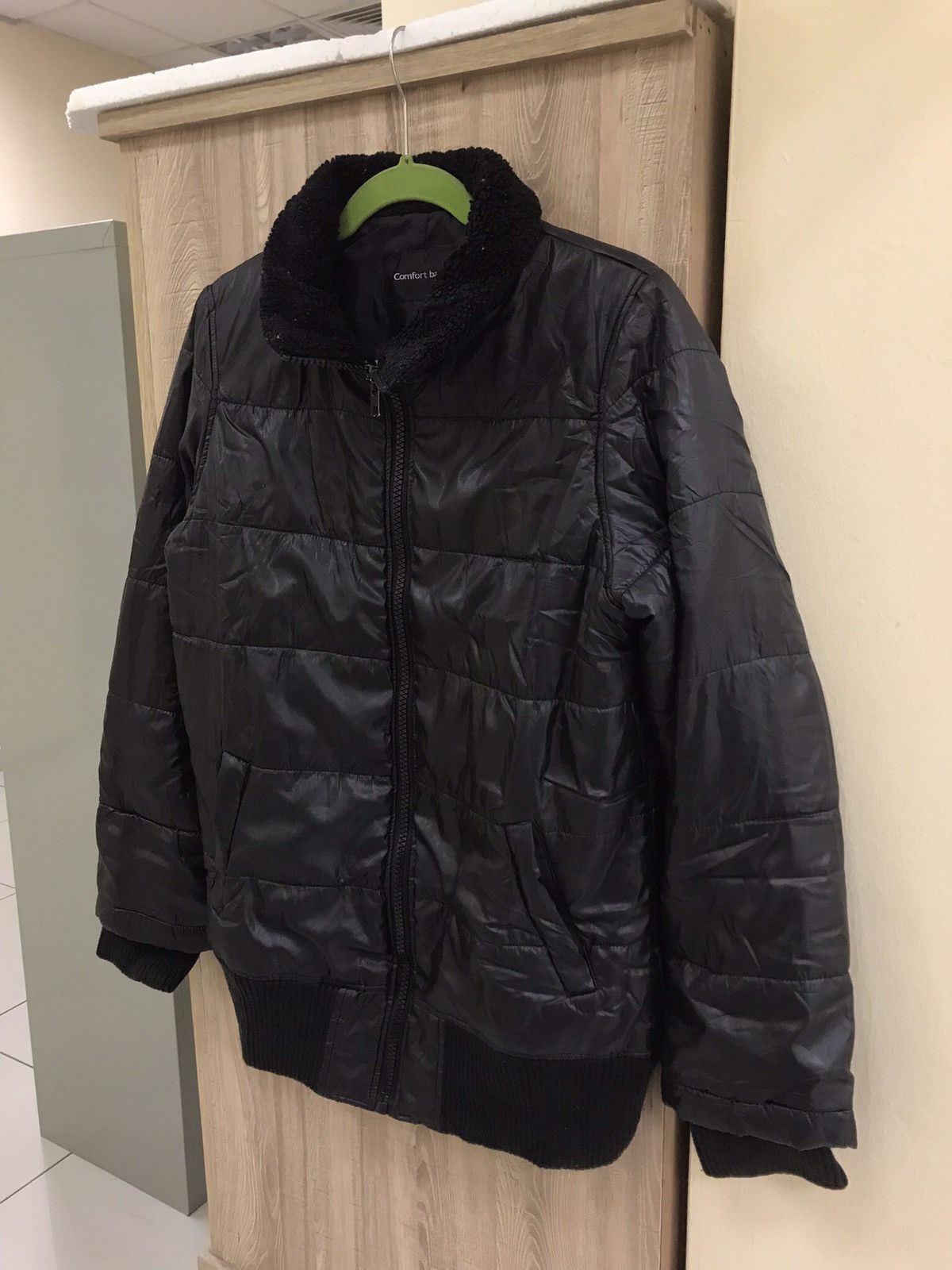 Comfort Colors Comfort Basic Puffer Jacket Size US L / EU 52-54 / 3 - 7 Thumbnail