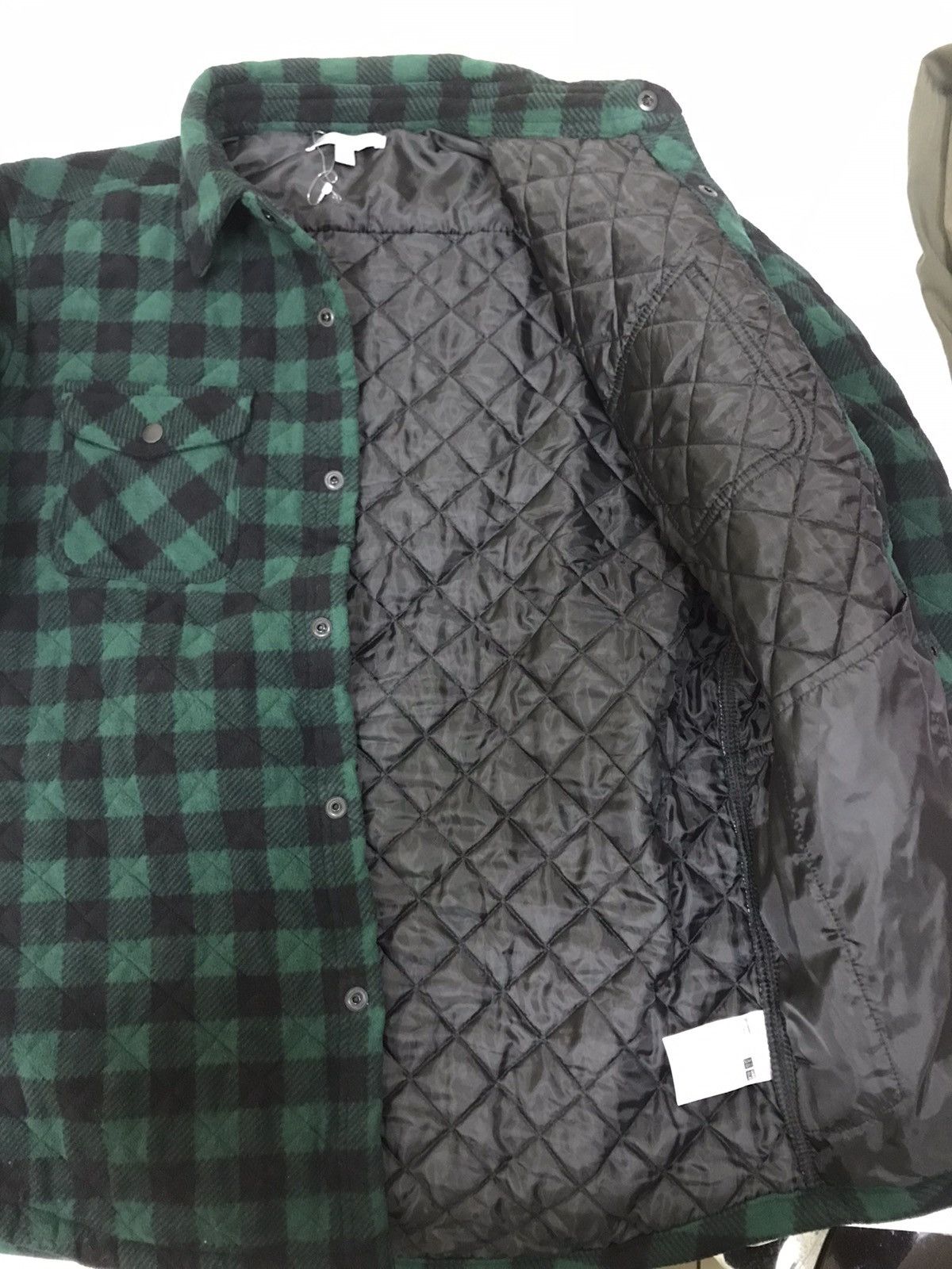 Uniqlo Uniqlo Green Checkered Button Up Jacket Size US L / EU 52-54 / 3 - 13 Thumbnail