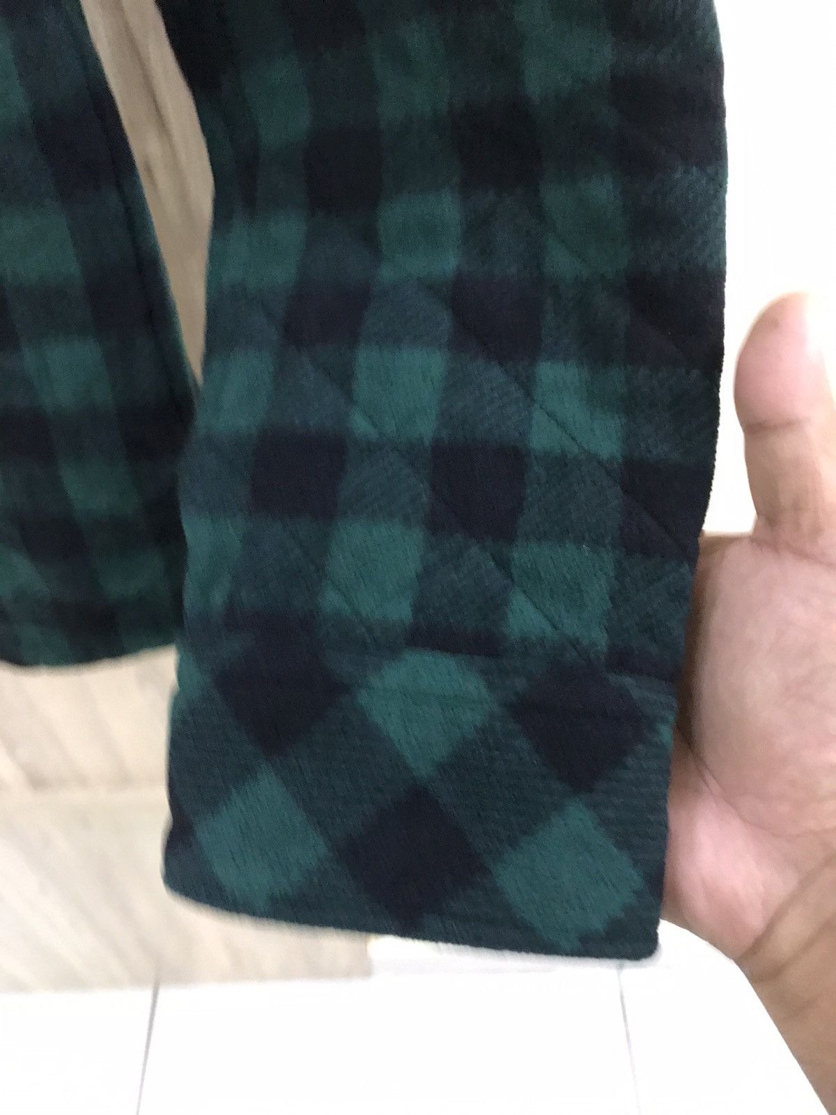 Uniqlo Uniqlo Green Checkered Button Up Jacket Size US L / EU 52-54 / 3 - 8 Thumbnail