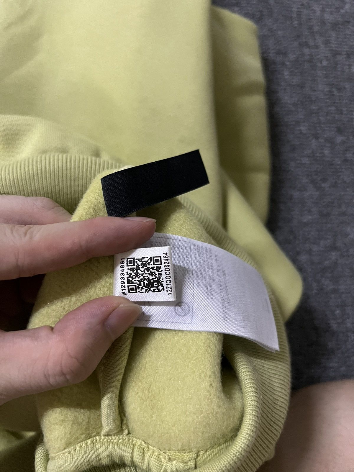 Adidas × Fear of God DS Adidas x fear of god crewneck Size US S / EU 44-46 / 1 - 16 Thumbnail