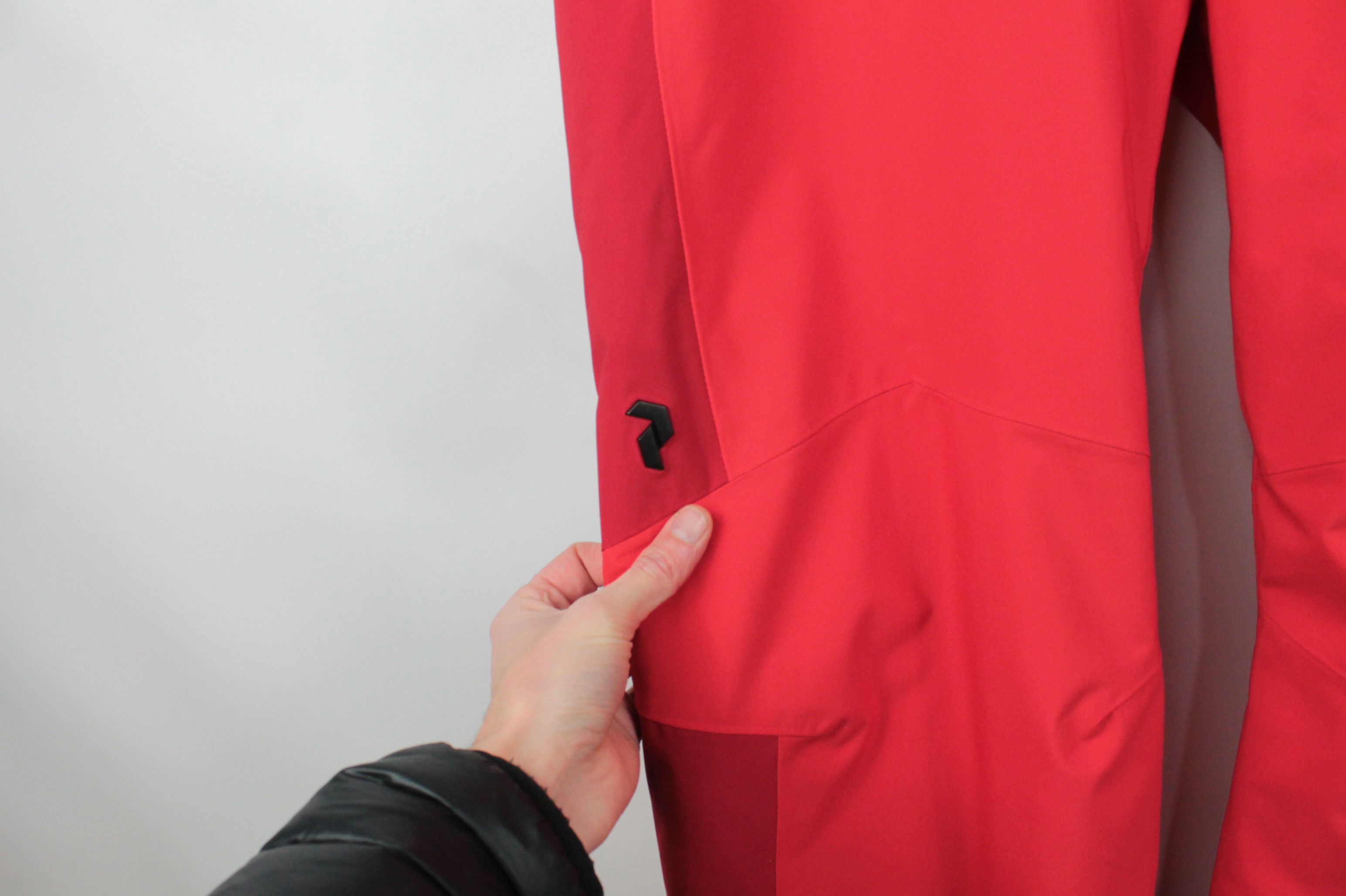 Peak Performance Peak Perfomance Maroon Race Ski RECCO Red Pants Size US 40 / EU 56 - 2 Thumbnail