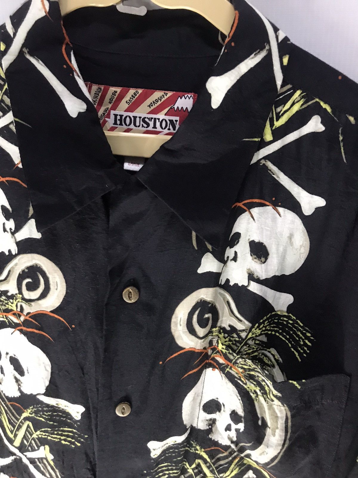 Japanese Brand Distressed Button up shirt skull printed by houston japan Size US L / EU 52-54 / 3 - 3 Thumbnail