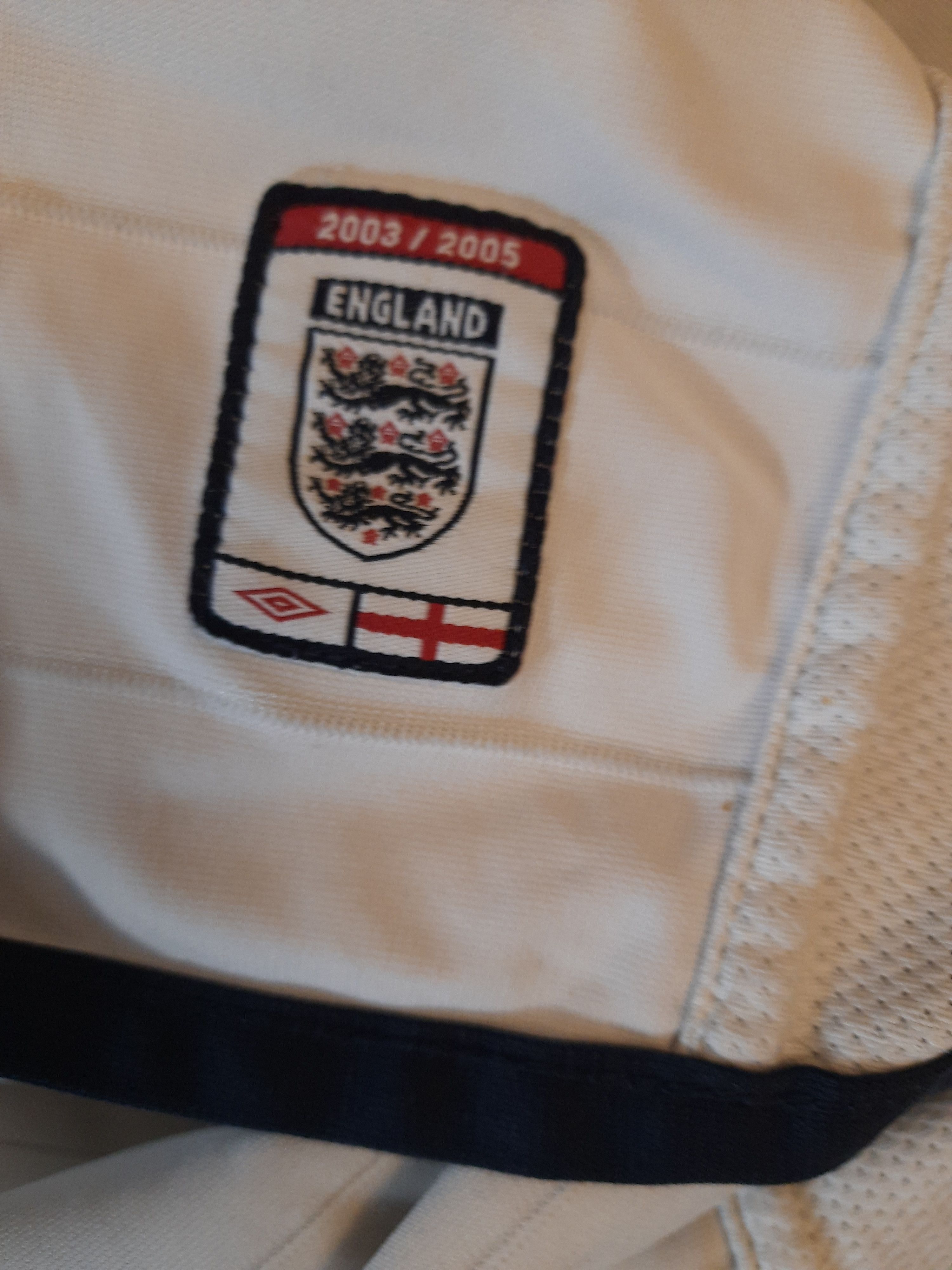 Umbro Umbro England Team 2004 Jersey Size US L / EU 52-54 / 3 - 15 Thumbnail