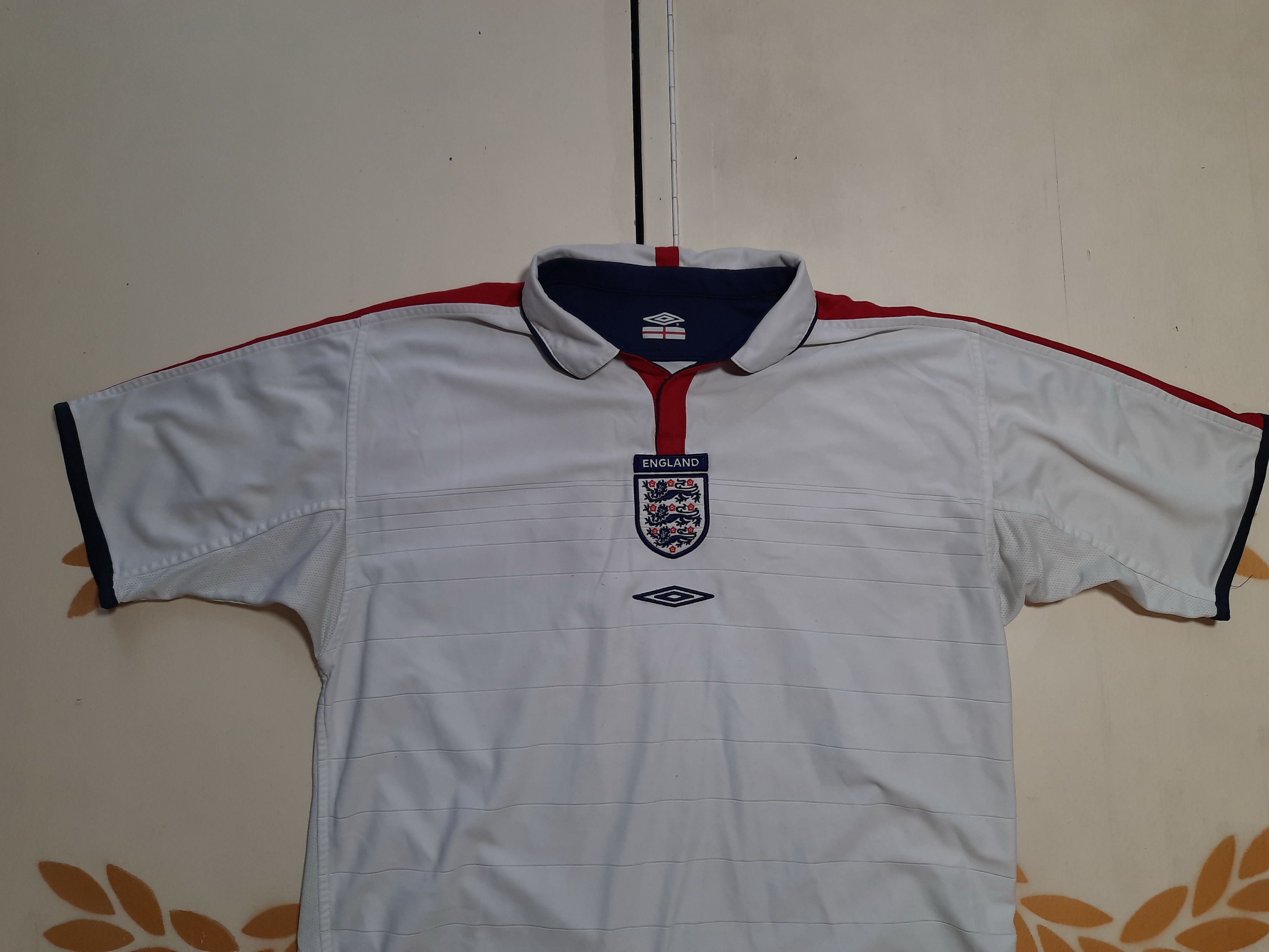 Umbro Umbro England Team 2004 Jersey Size US L / EU 52-54 / 3 - 3 Thumbnail