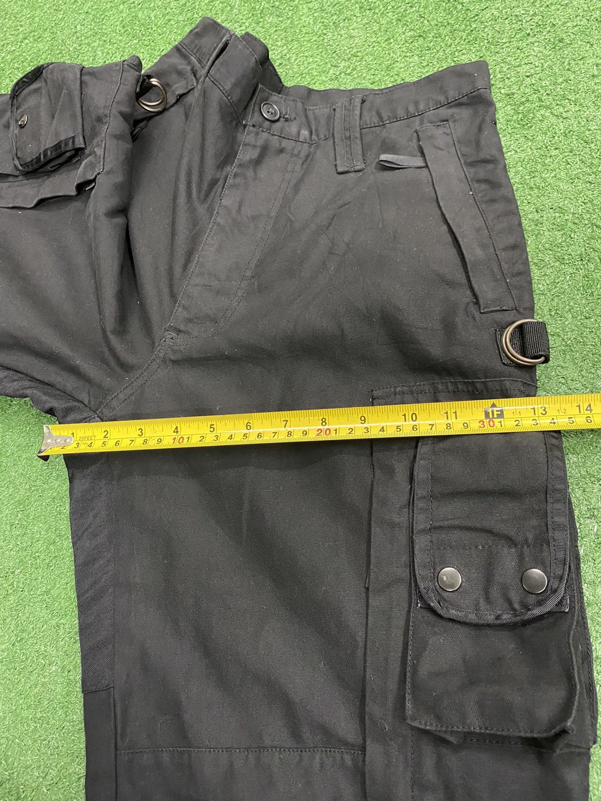 Japanese Brand Japanese Brand Multipockets Cargo Pants Size US 30 / EU 46 - 11 Thumbnail