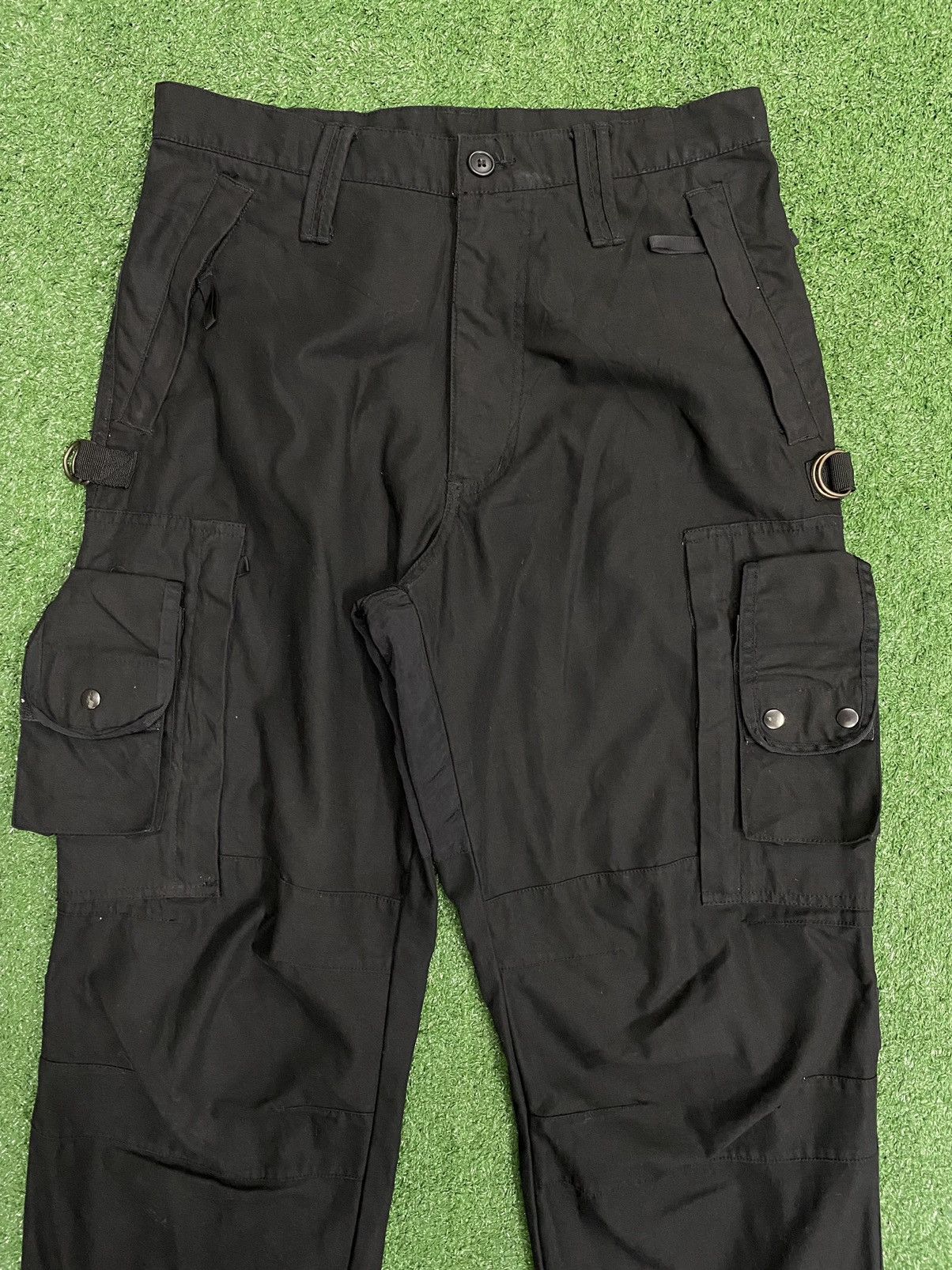 Japanese Brand Japanese Brand Multipockets Cargo Pants Size US 30 / EU 46 - 9 Thumbnail