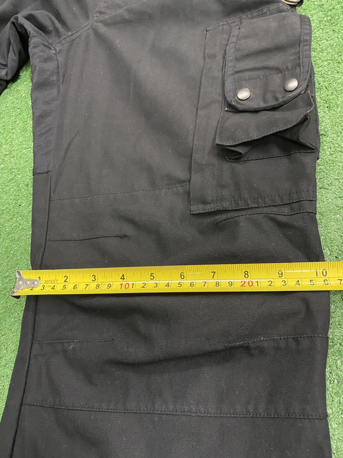Japanese Brand Japanese Brand Multipockets Cargo Pants Size US 30 / EU 46 - 12 Thumbnail