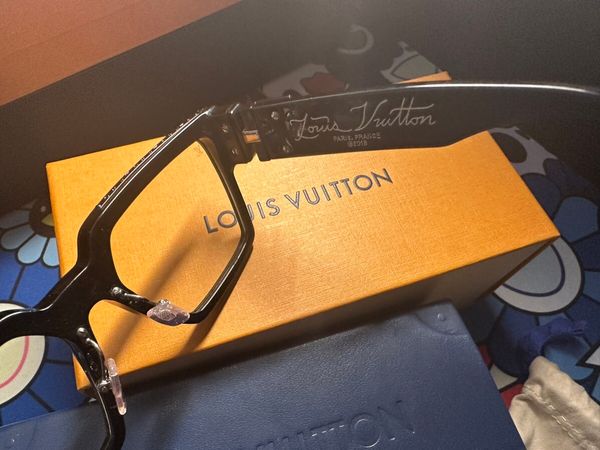 Louis Vuitton Clear glasses