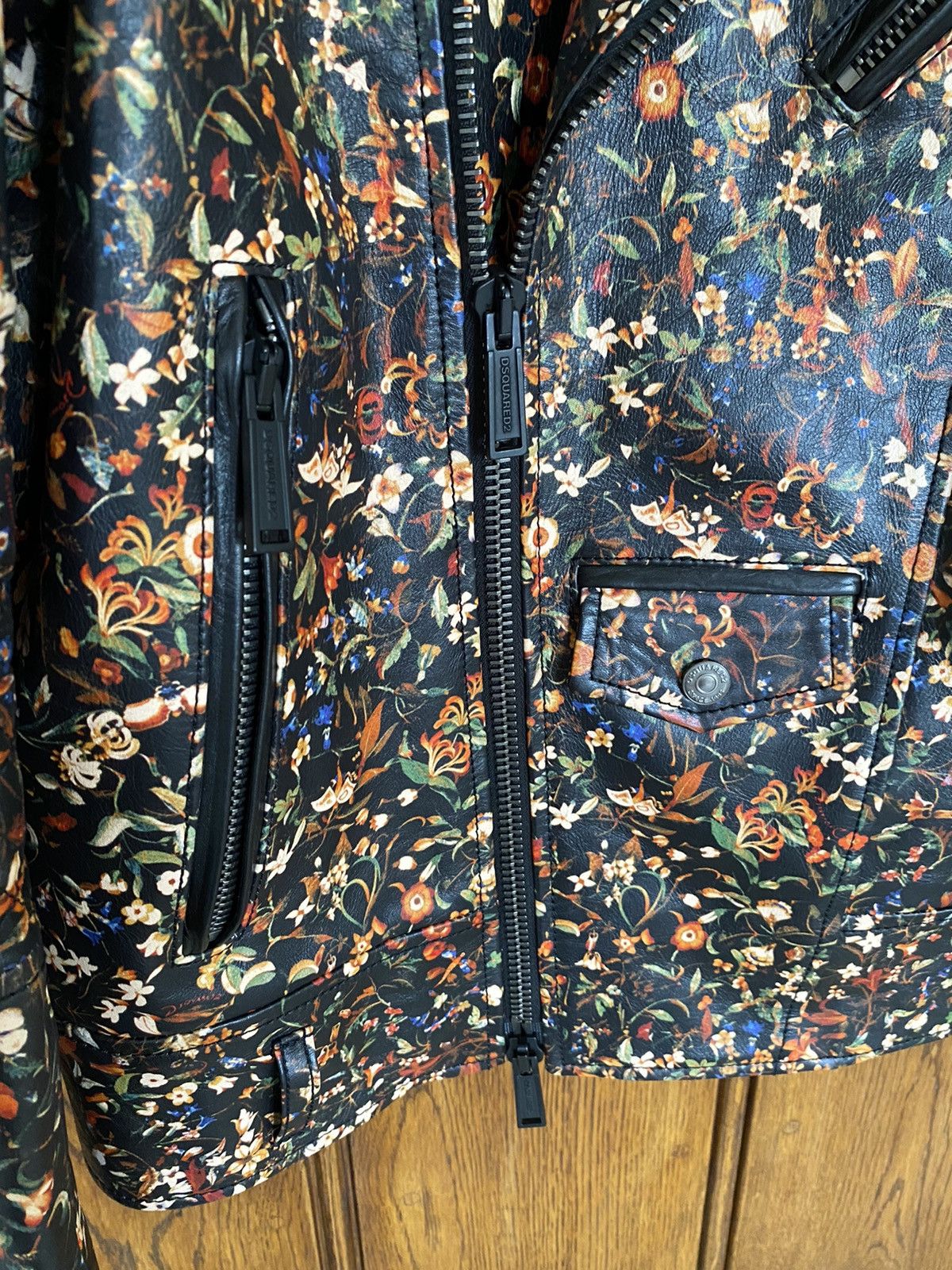 Dsquared2 FW17 Dsquared Dsquared2 floral leather biker jacket Size US M / EU 48-50 / 2 - 13 Thumbnail