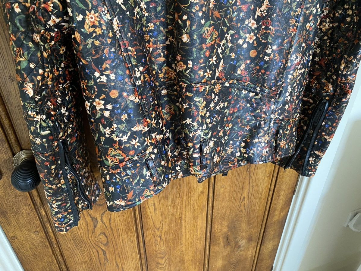 Dsquared2 FW17 Dsquared Dsquared2 floral leather biker jacket Size US M / EU 48-50 / 2 - 16 Thumbnail