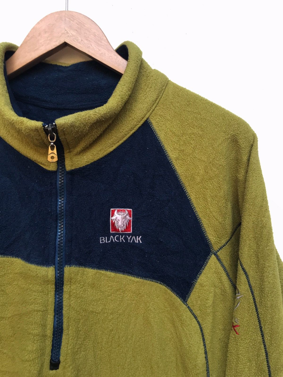 Japanese Brand 🔥Black Yak Zipper Neck Sweaters Size US L / EU 52-54 / 3 - 4 Thumbnail