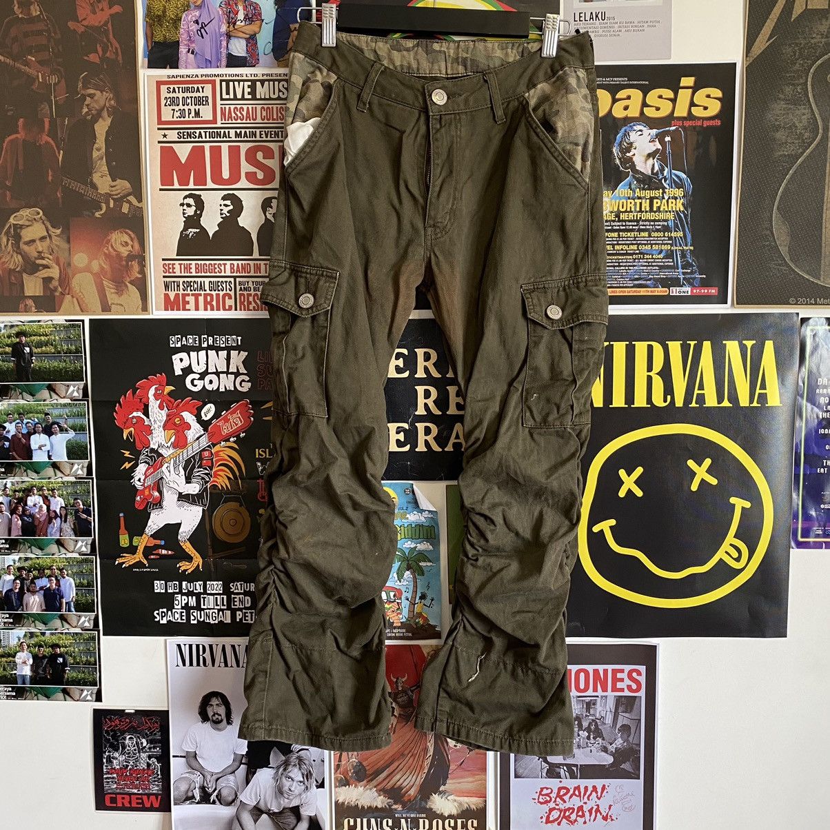 Vintage Vintage Military Cargo Pants Size US 29 - 1 Thumbnail