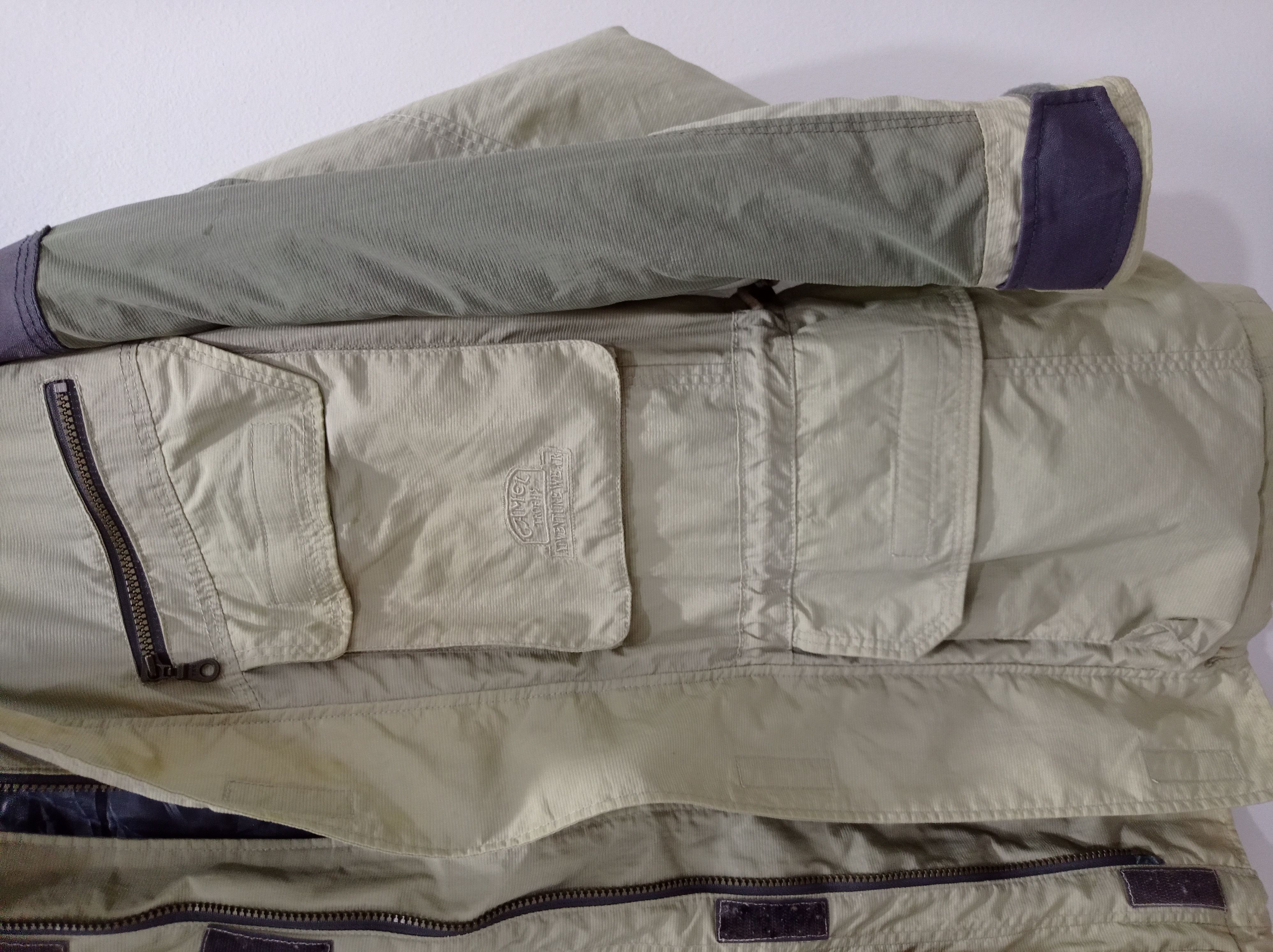 Camel VINTAGE CAMEL TROPHY JACKET ZIPPER Size US XL / EU 56 / 4 - 9 Thumbnail
