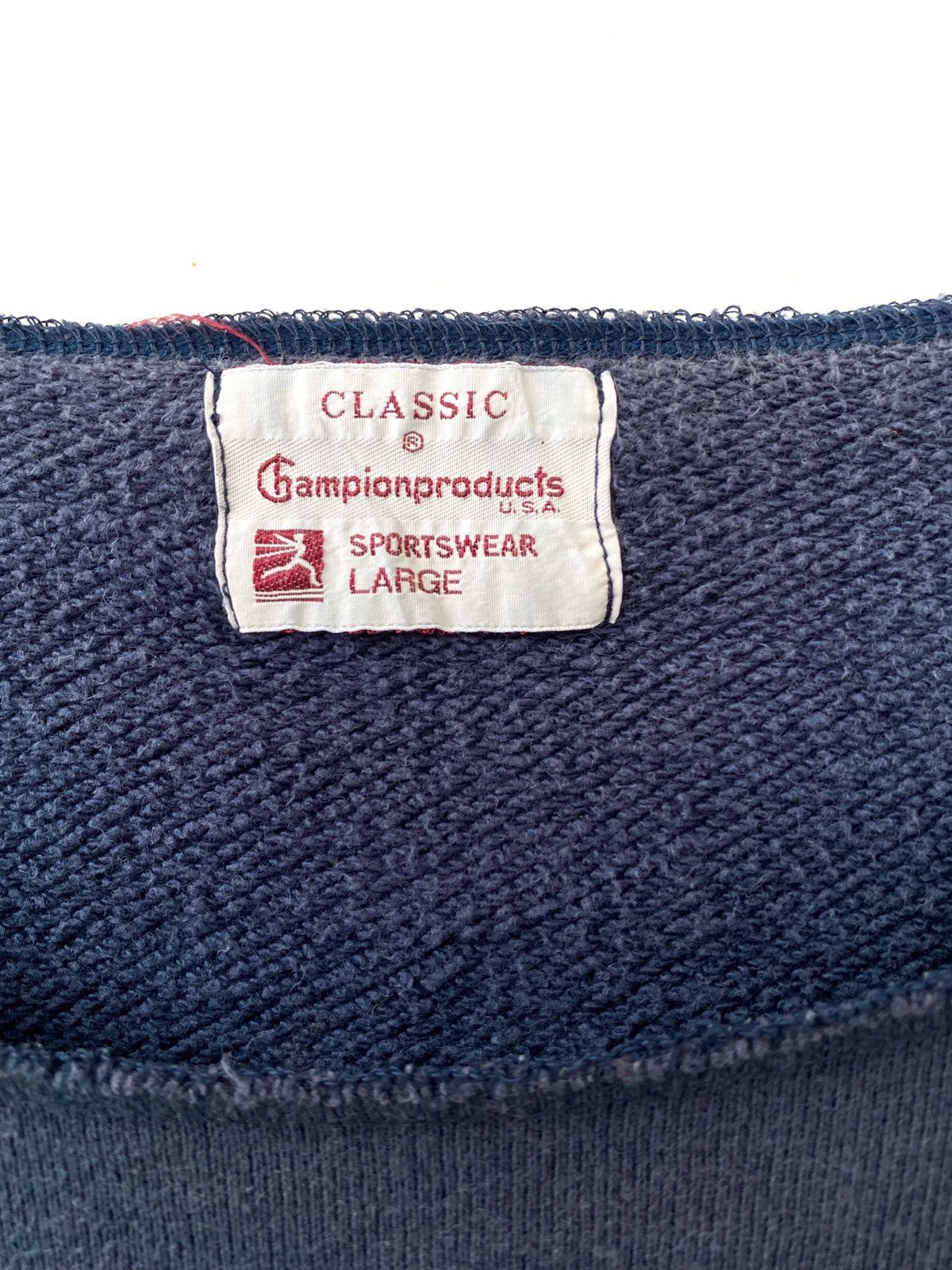 Champion Vintage 80s Champion USA Sportswear Shortsleeved Size US L / EU 52-54 / 3 - 5 Thumbnail
