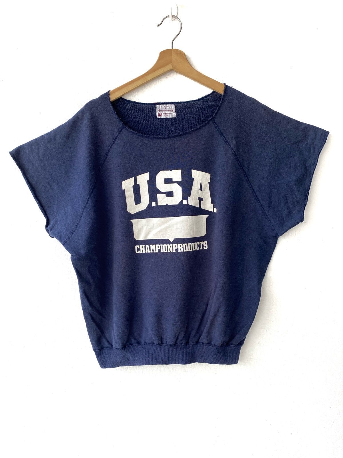 Champion Vintage 80s Champion USA Sportswear Shortsleeved Size US L / EU 52-54 / 3 - 1 Thumbnail