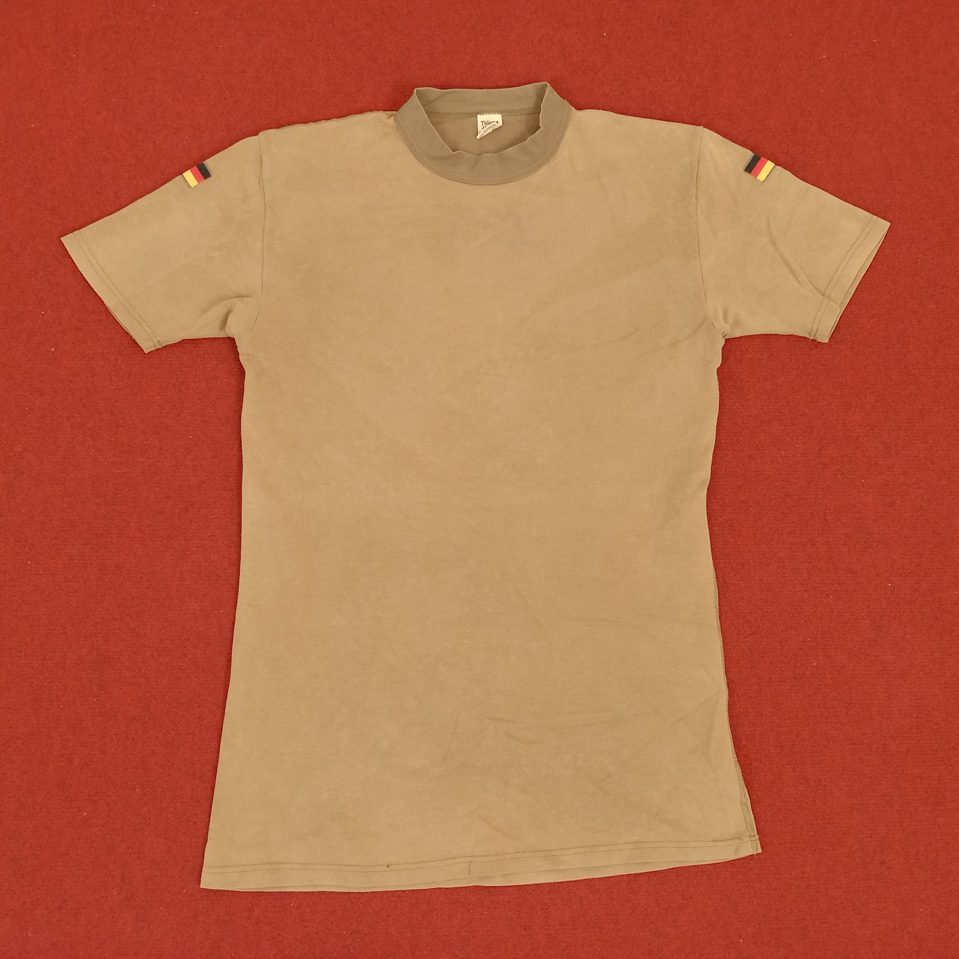 Vintage Germany Army MIlitary Thieme Plain Style Vintage Tshirt Size US M / EU 48-50 / 2 - 1 Thumbnail