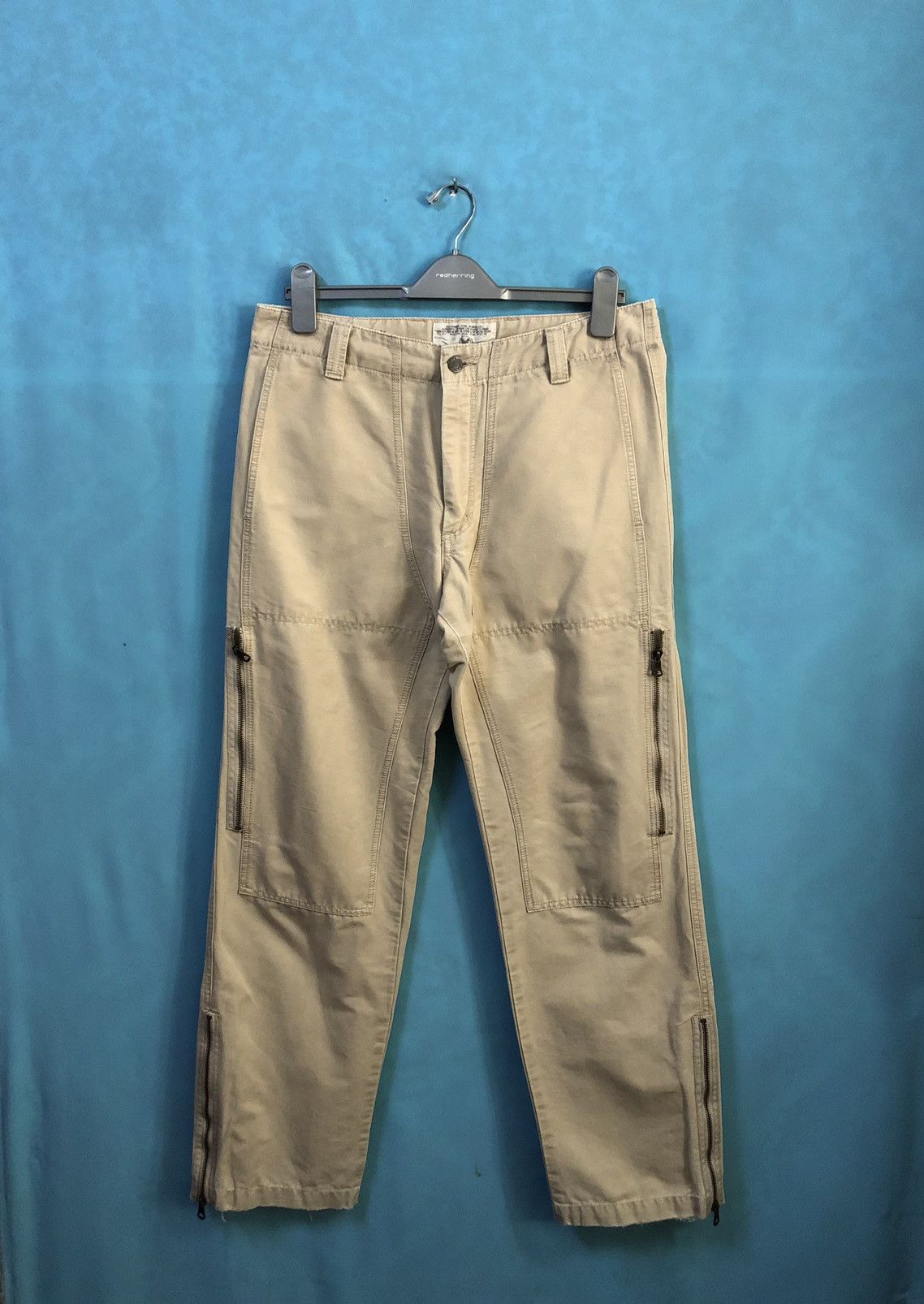 double knee zip pocket #B2