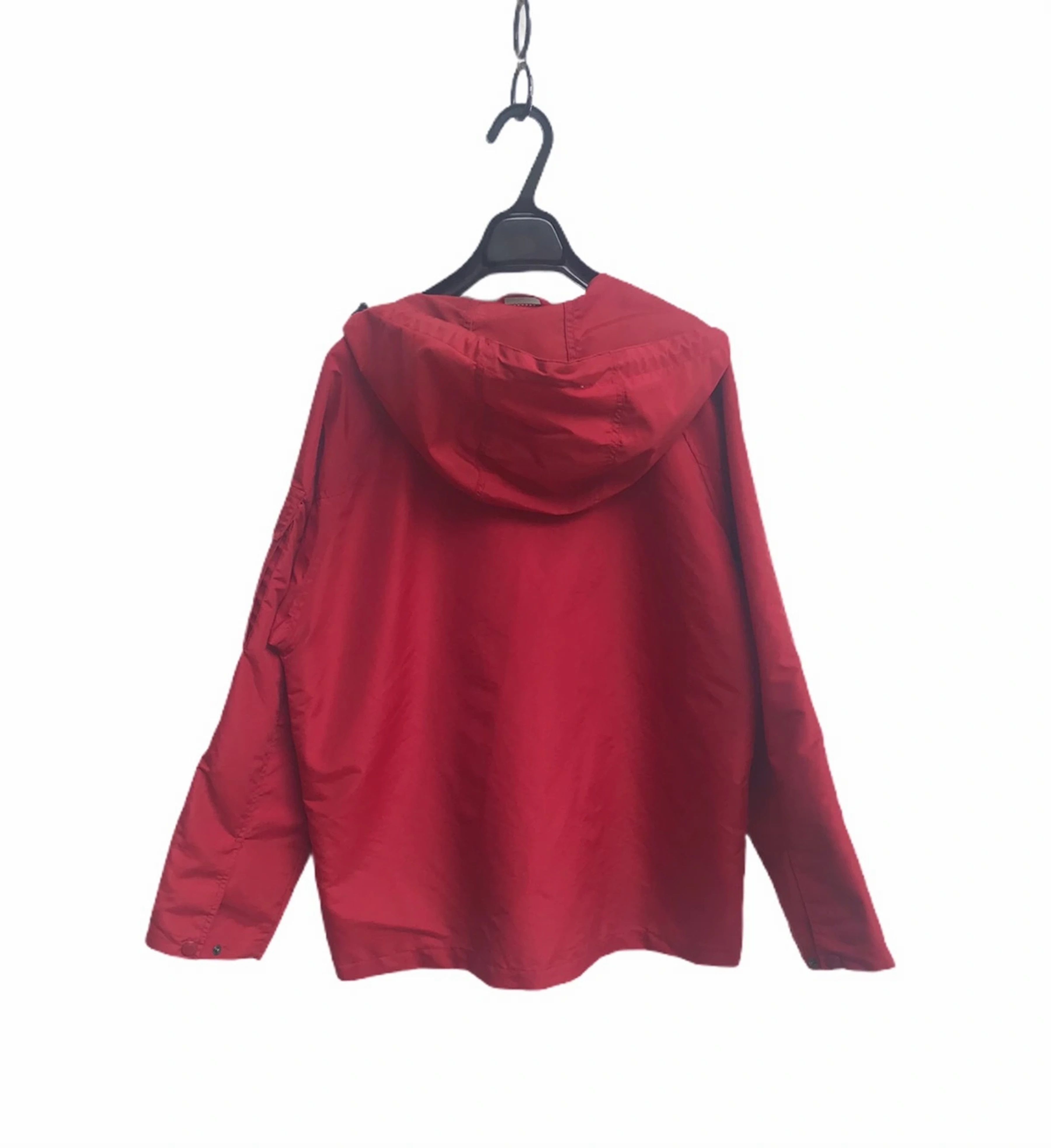 Uniqlo Uniqlo Windbreaker red Jacket With Hoodies Size US M / EU 48-50 / 2 - 3 Thumbnail