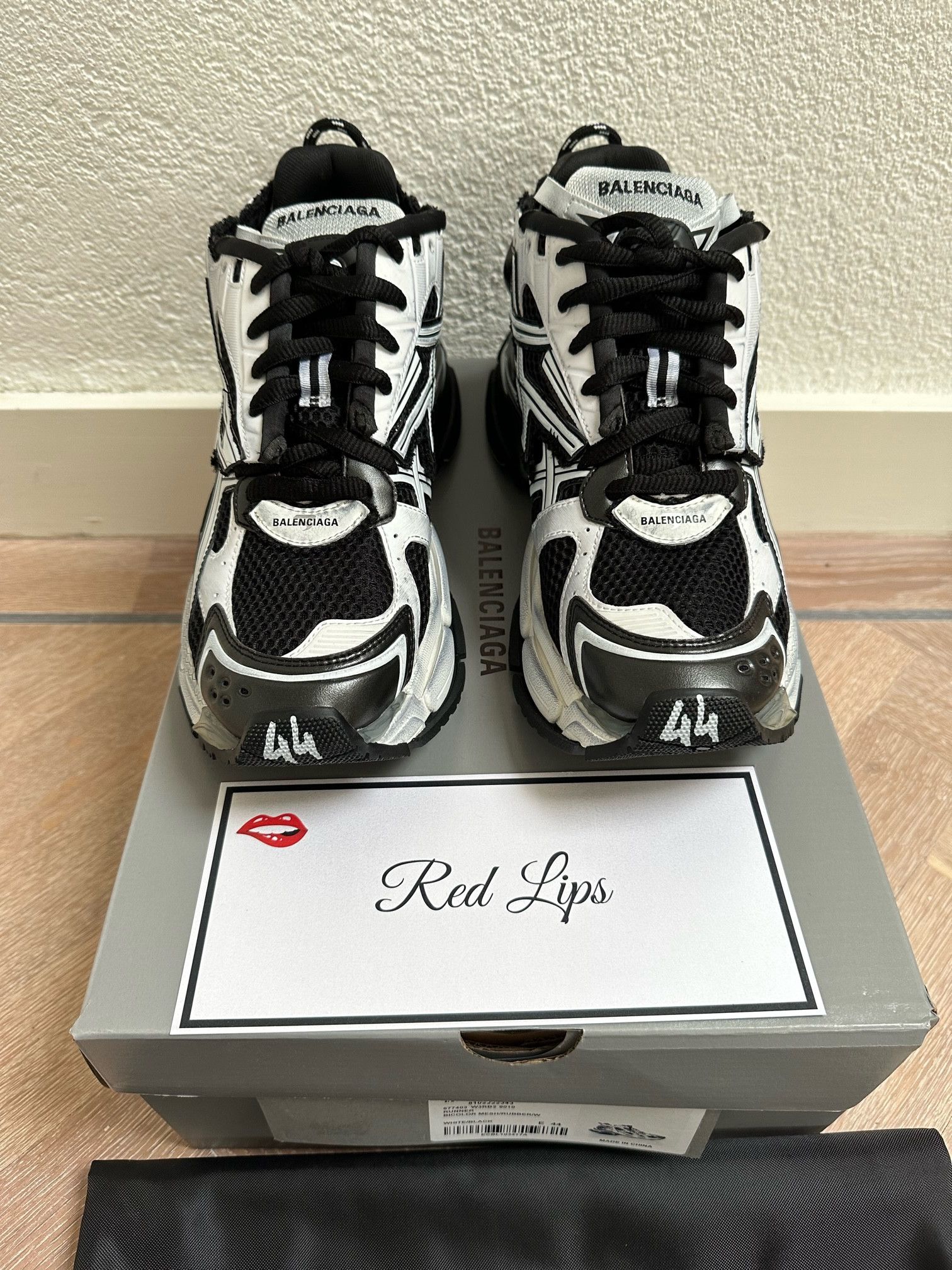 Balenciaga Runner White Black