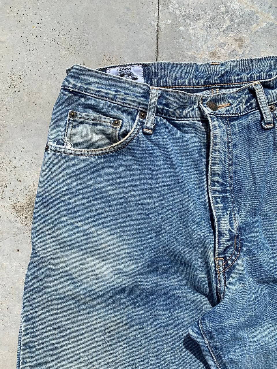 Edwin Vintage Edwin Light Washed Stone Washed Distressed Denim Size US 32 / EU 48 - 4 Thumbnail