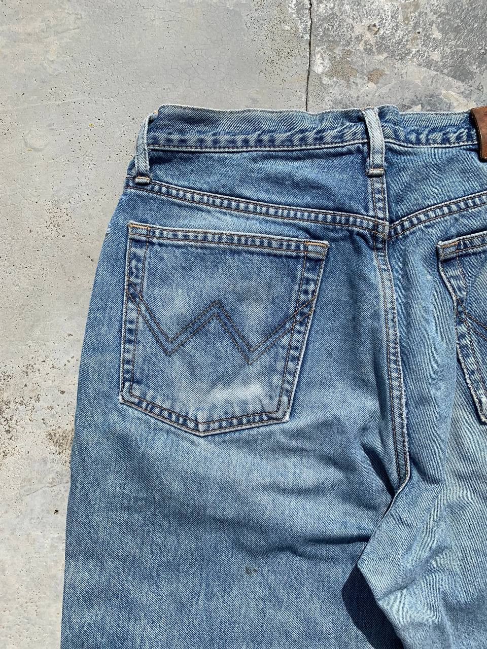 Edwin Vintage Edwin Light Washed Stone Washed Distressed Denim Size US 32 / EU 48 - 10 Thumbnail