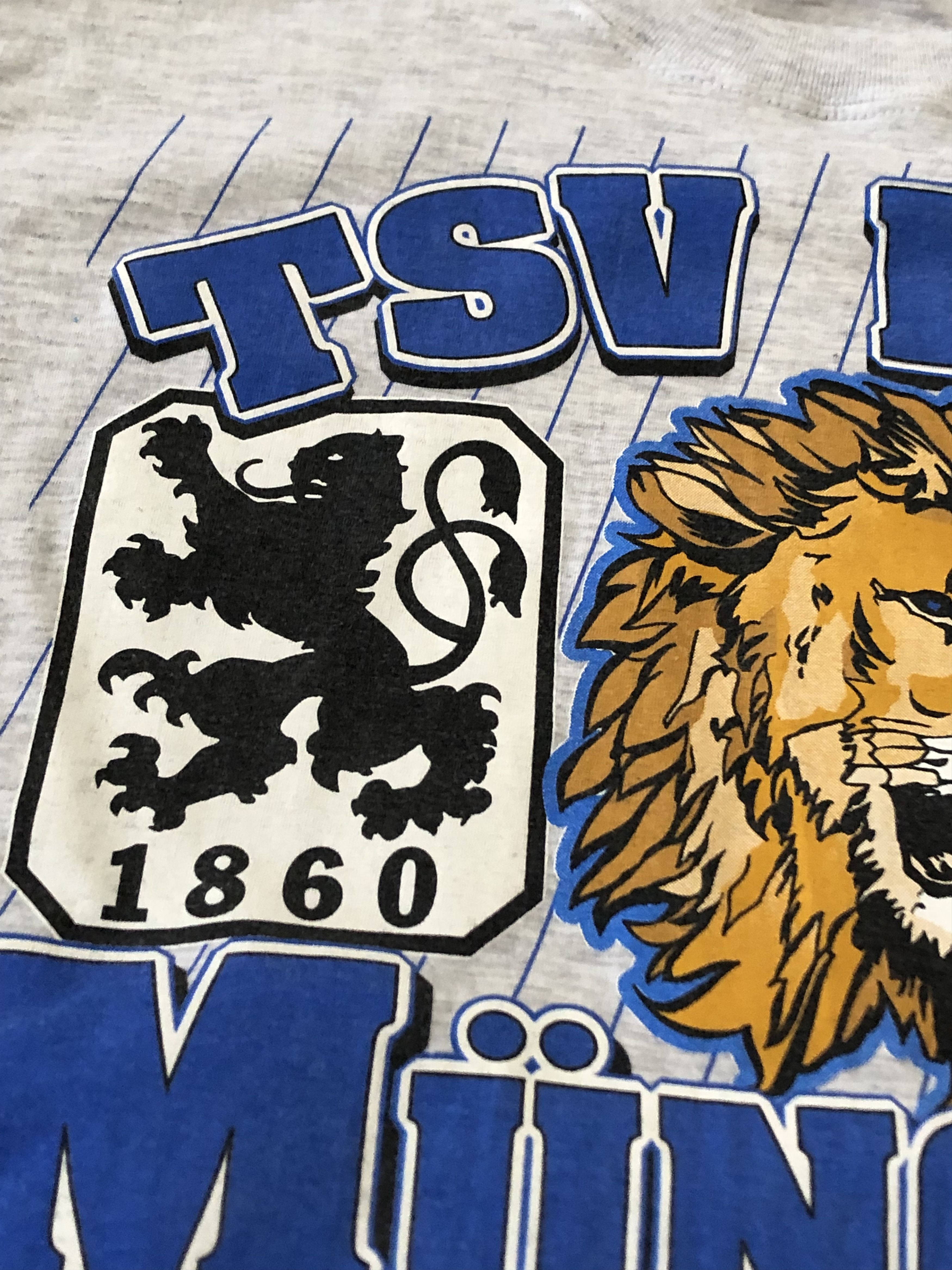 Vintage Vintage Munchen 1860 Football Shirt Tee Germany Y2K Hype Size US M / EU 48-50 / 2 - 5 Thumbnail