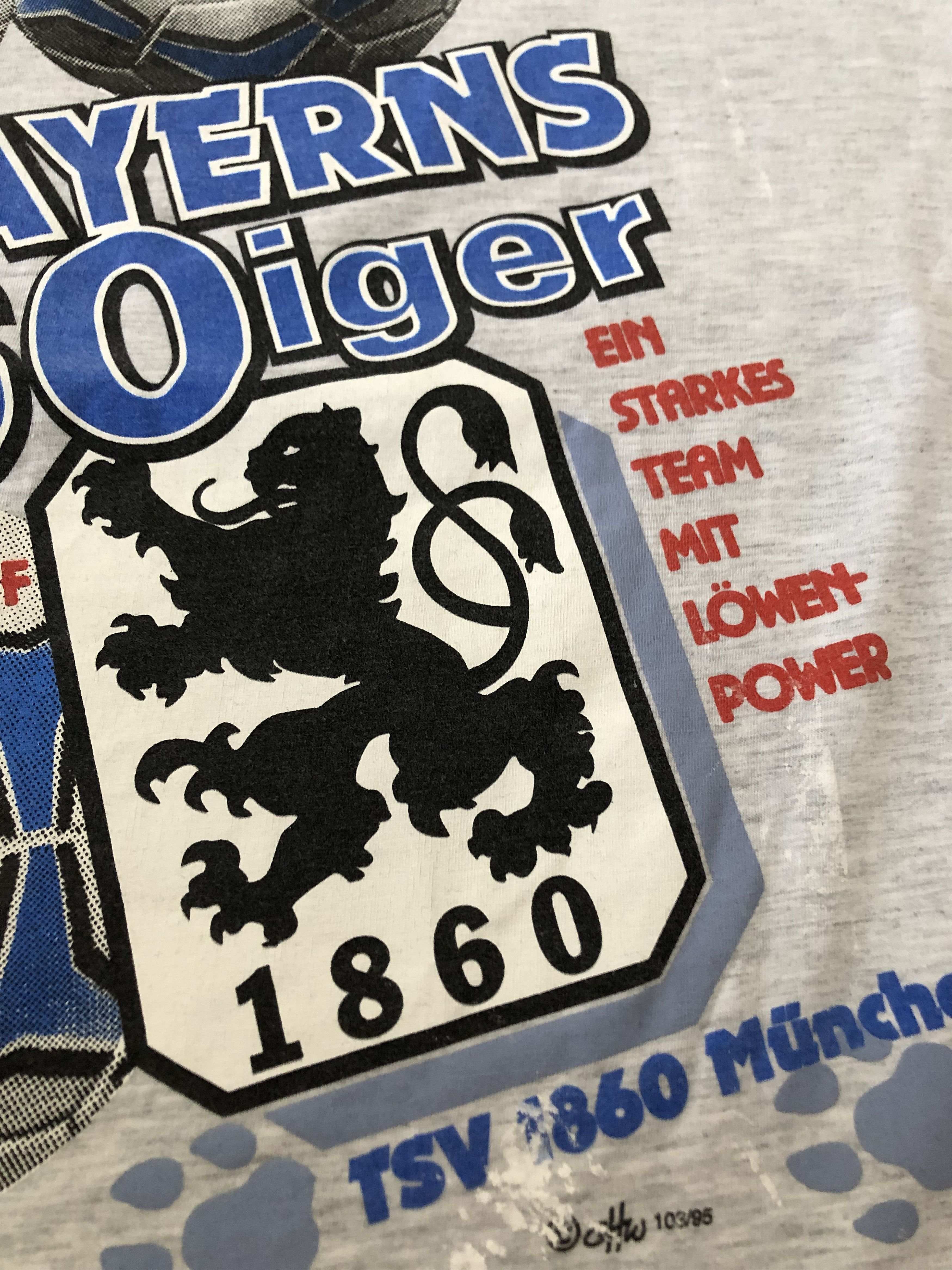 Vintage Vintage Munchen 1860 Football Shirt Tee Germany Y2K Hype Size US M / EU 48-50 / 2 - 11 Thumbnail
