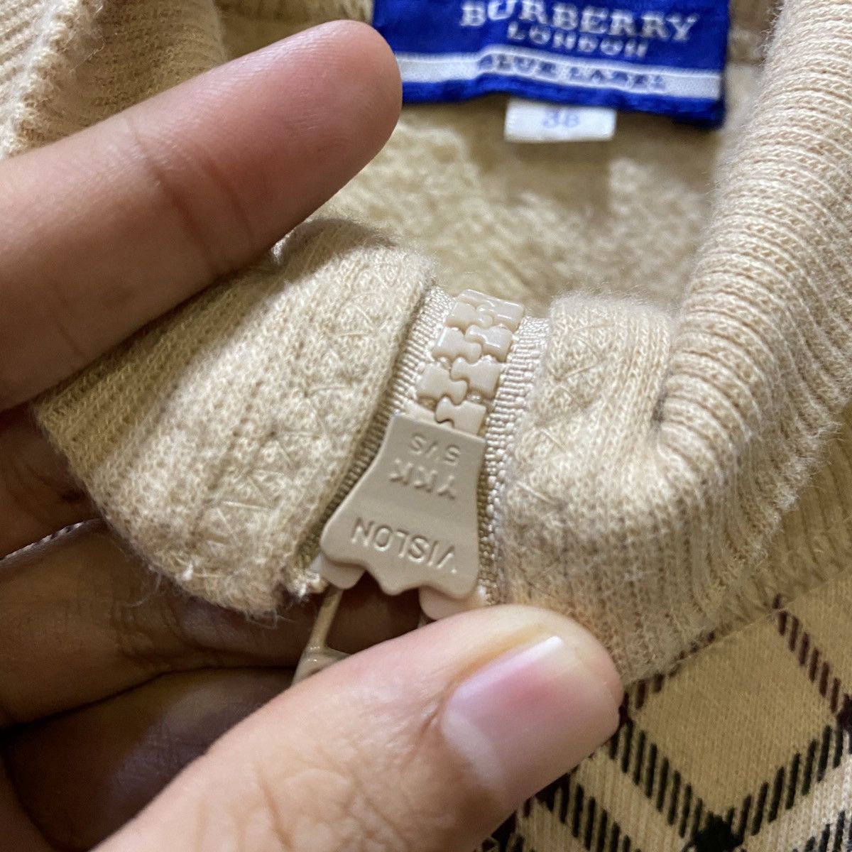 Burberry × Burberry Prorsum Burberry London Blue Label Nova Checked Sweater Size US S / EU 44-46 / 1 - 5 Thumbnail