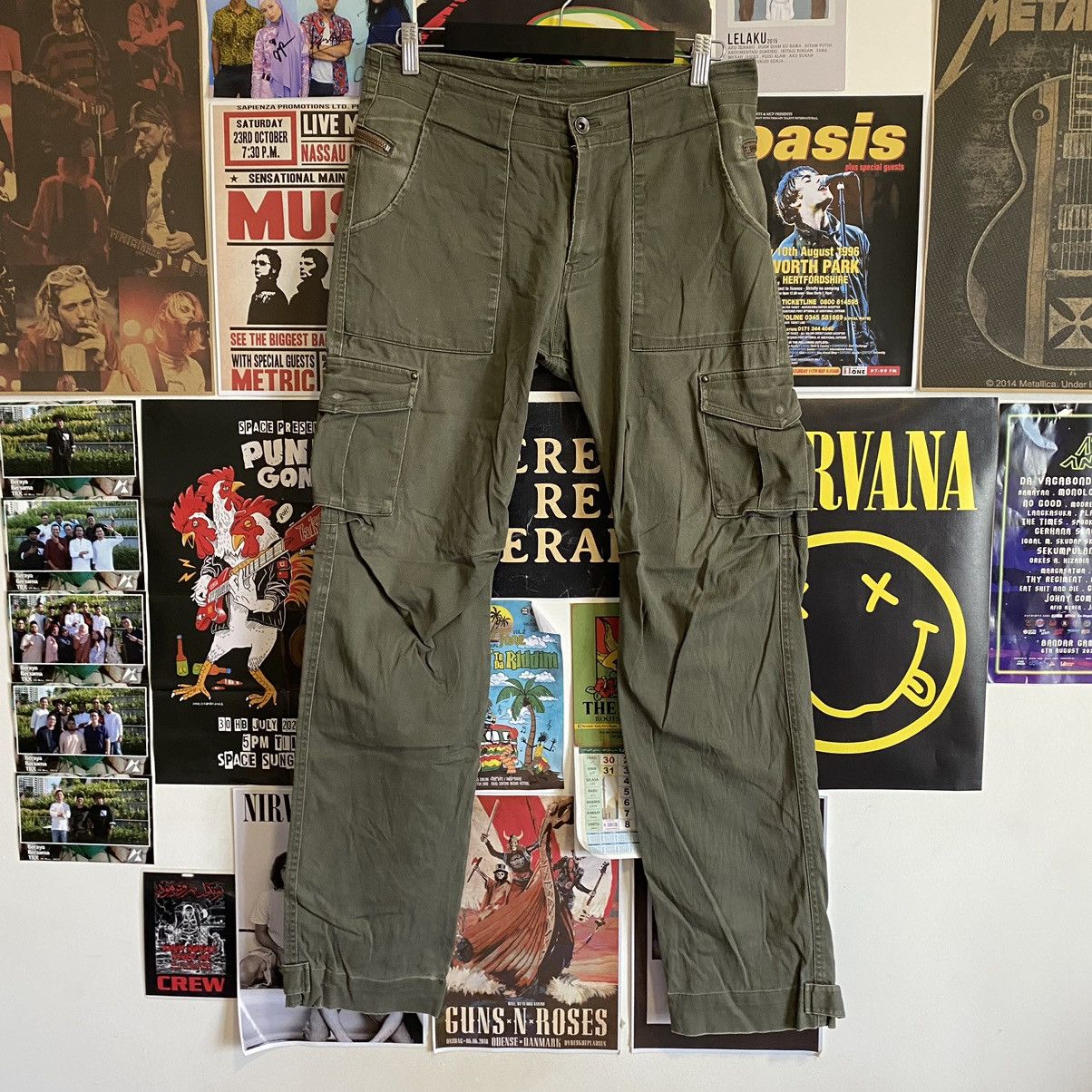 image of Vintage Boycott Tactical Cargo Pants, Men's (Size 32)