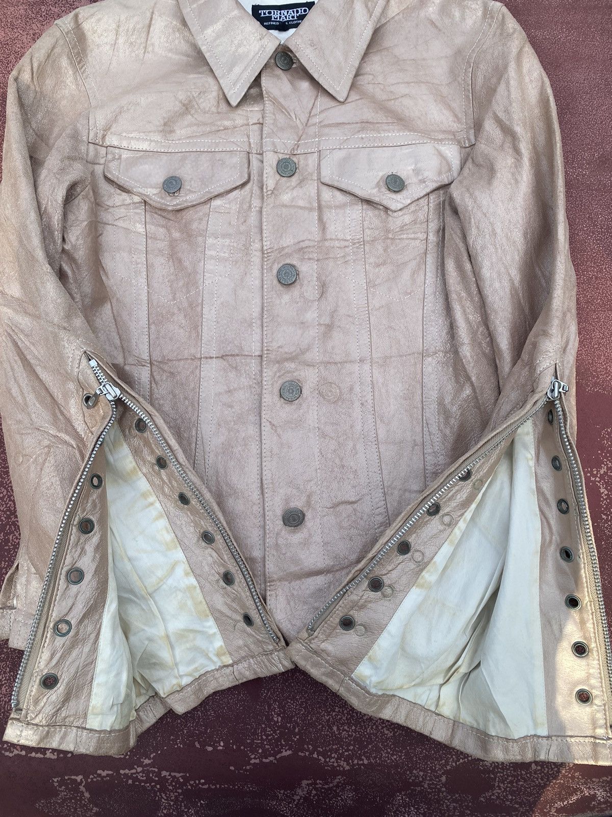 Japanese Brand suede leather button up shirt Size US L / EU 52-54 / 3 - 8 Thumbnail