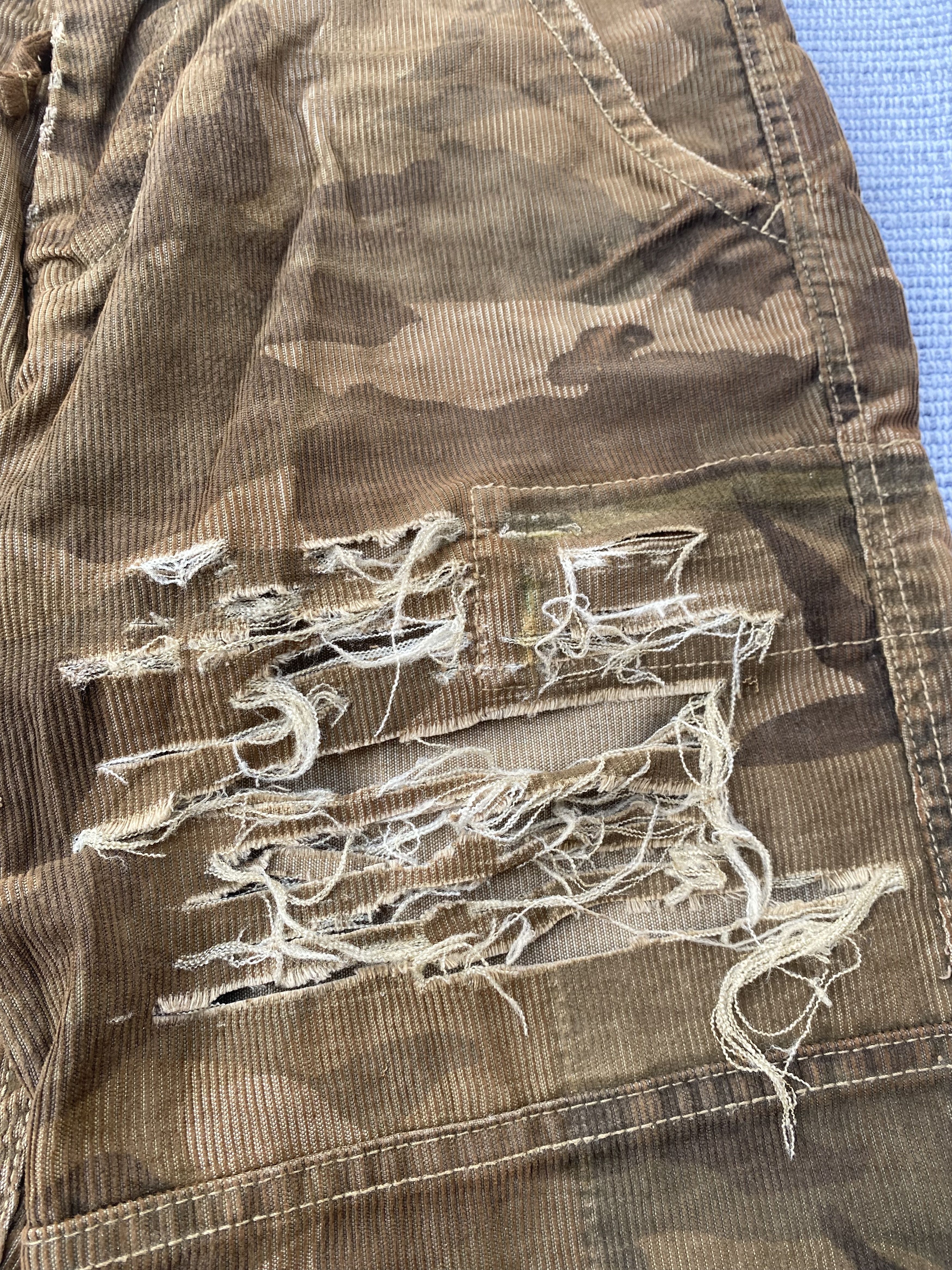 Japanese Brand back number camo ripped jeans Size US 32 / EU 48 - 5 Thumbnail