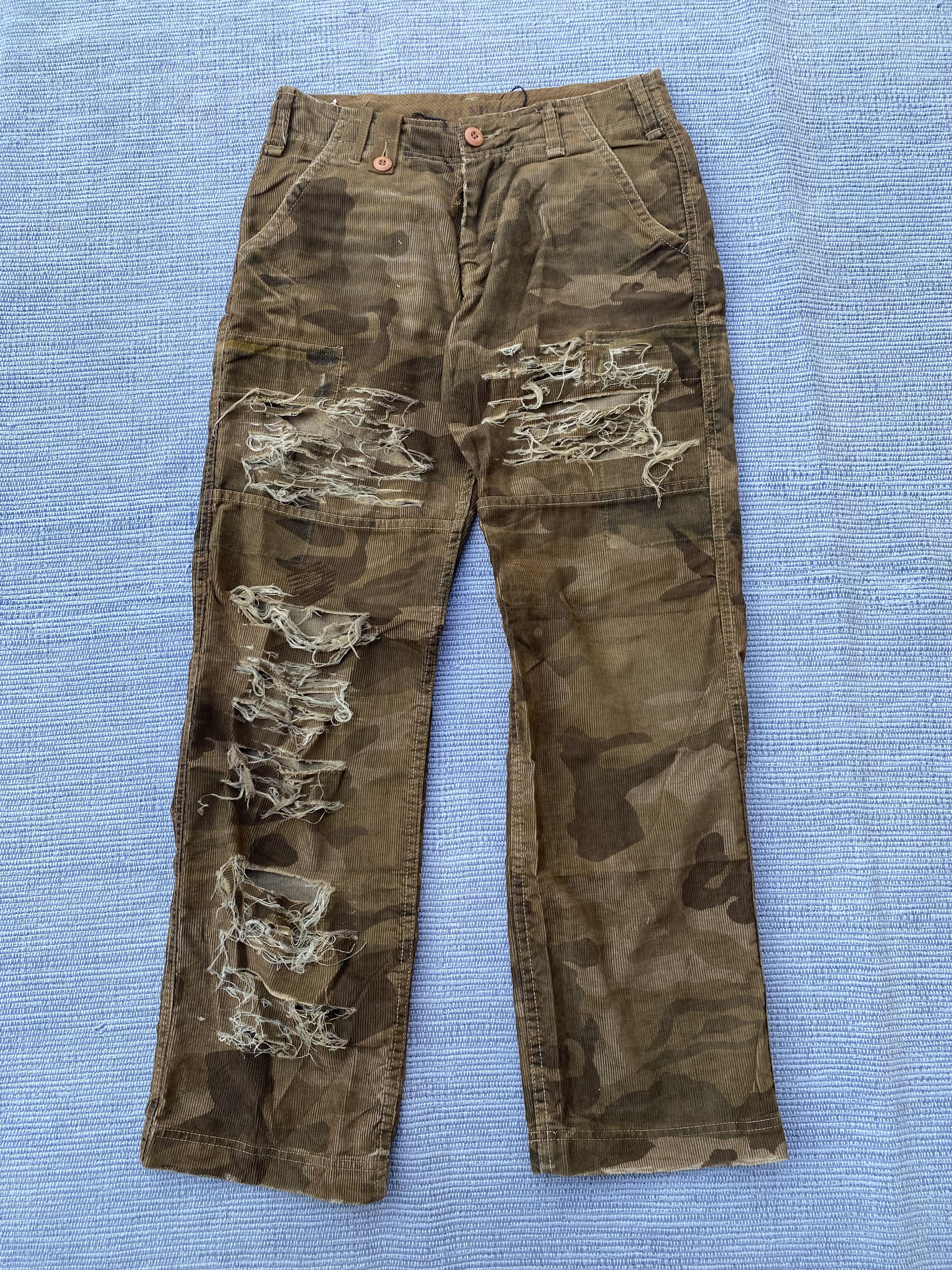 Japanese Brand back number camo ripped jeans Size US 32 / EU 48 - 1 Thumbnail