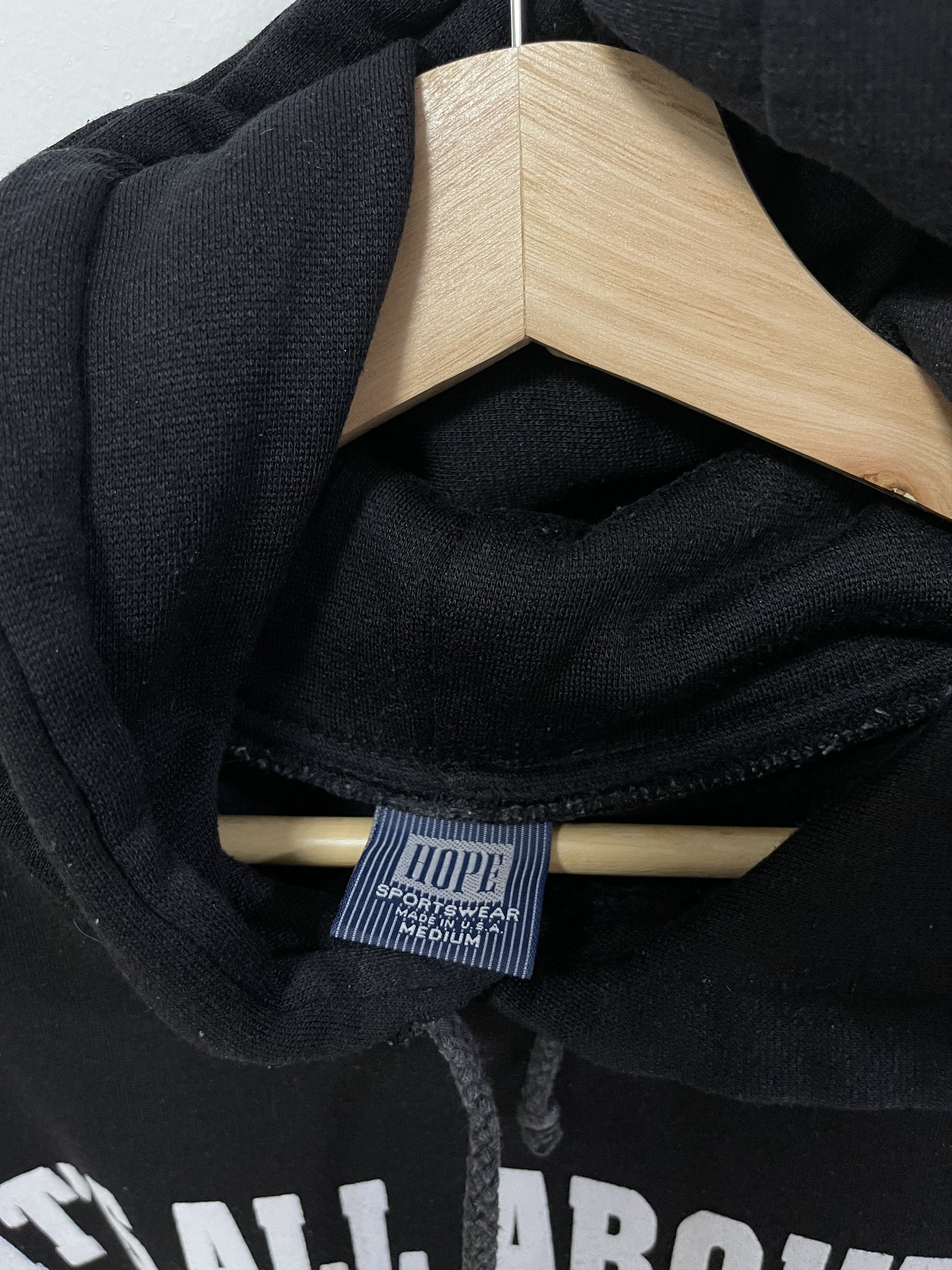 Vintage Vintage Maui Built Surfing Art Design Hoodie Sweatshirt Size US M / EU 48-50 / 2 - 11 Thumbnail