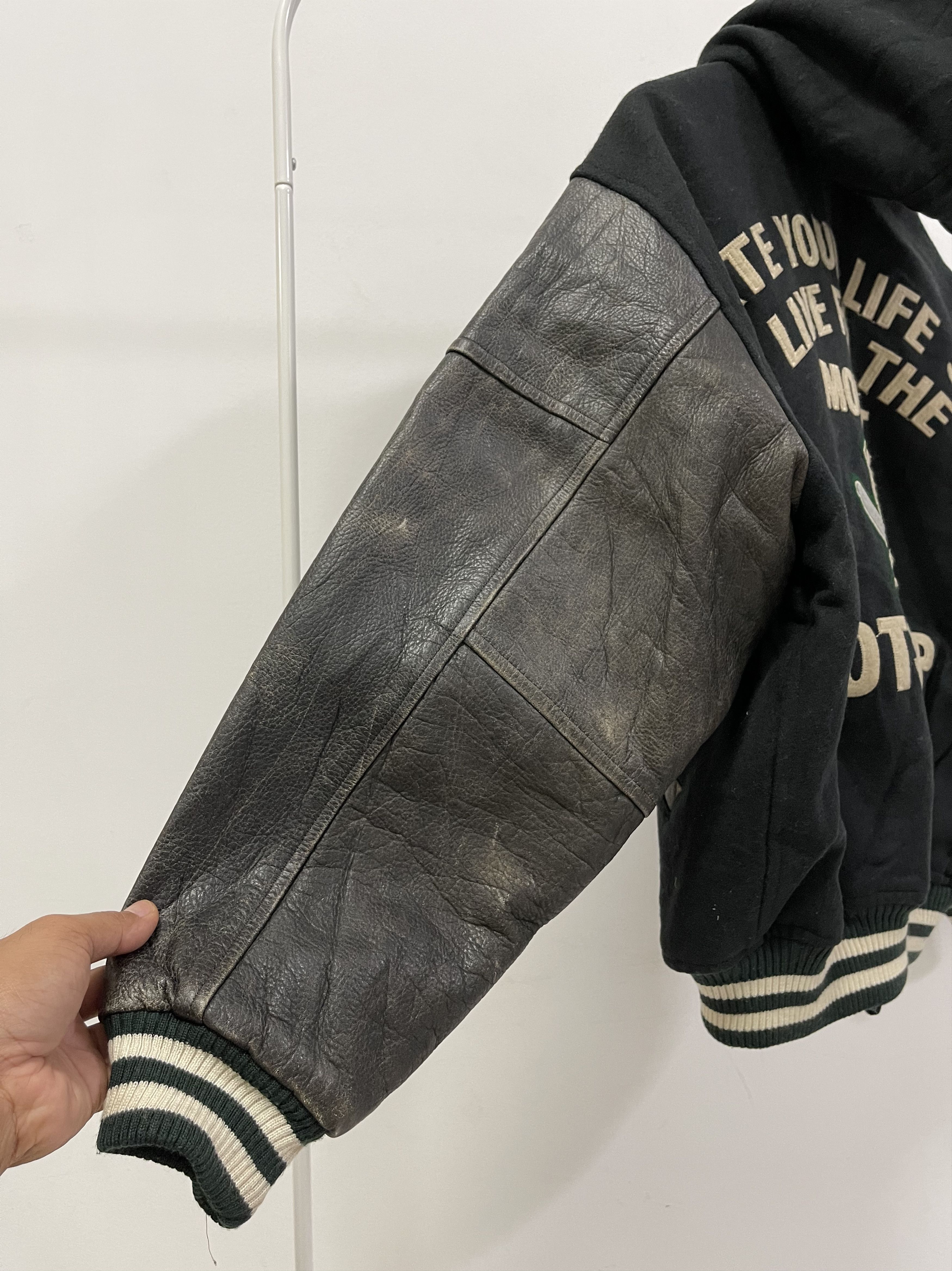 Leather Vintage HOTSCOOP Wool Sleeve Leather Varsity Jacket Size US L / EU 52-54 / 3 - 4 Thumbnail