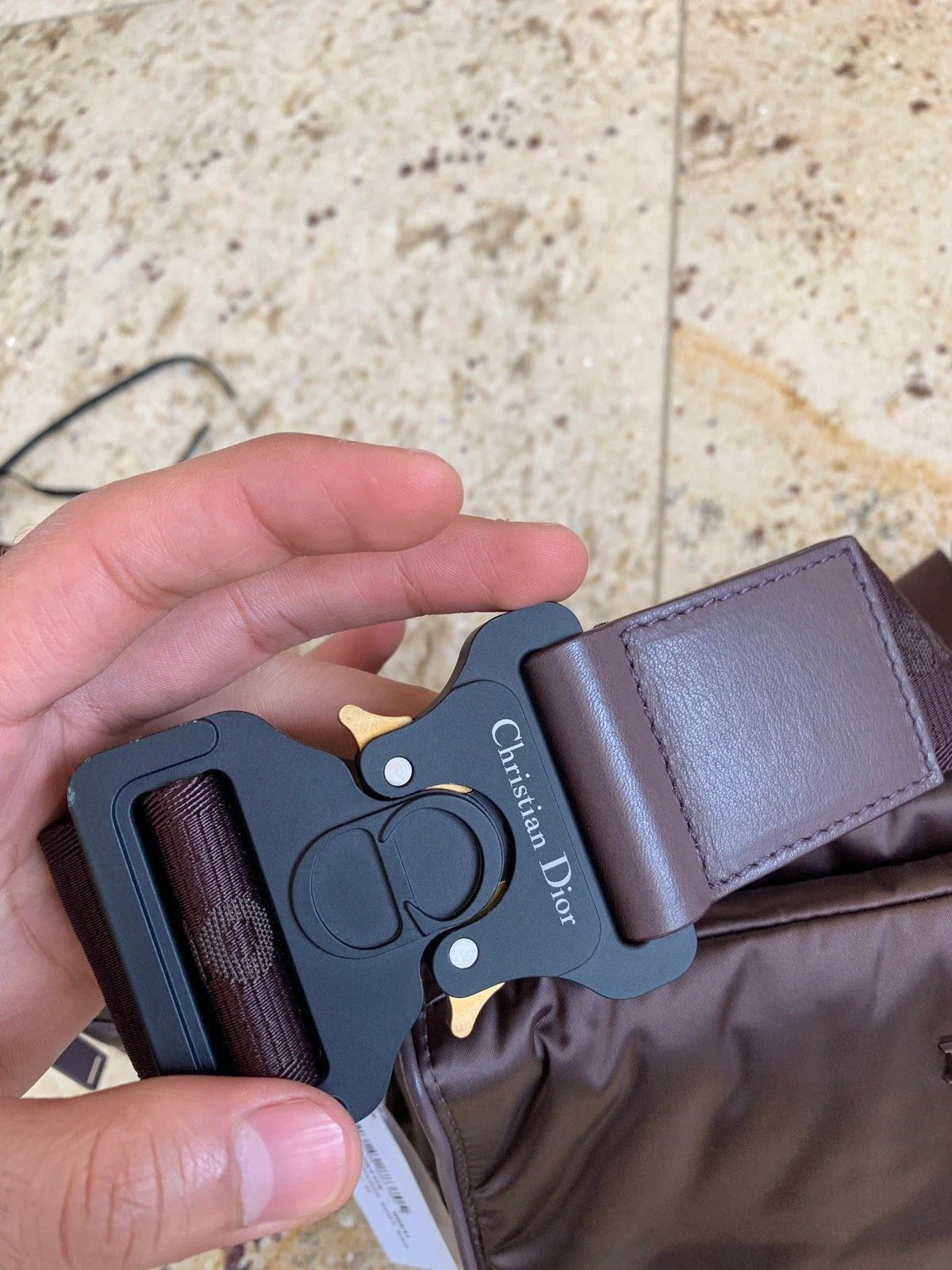 Christian Dior Monsieur × Kim Jones Saddle Bag With Buckle in Bordeaux Size ONE SIZE - 4 Thumbnail