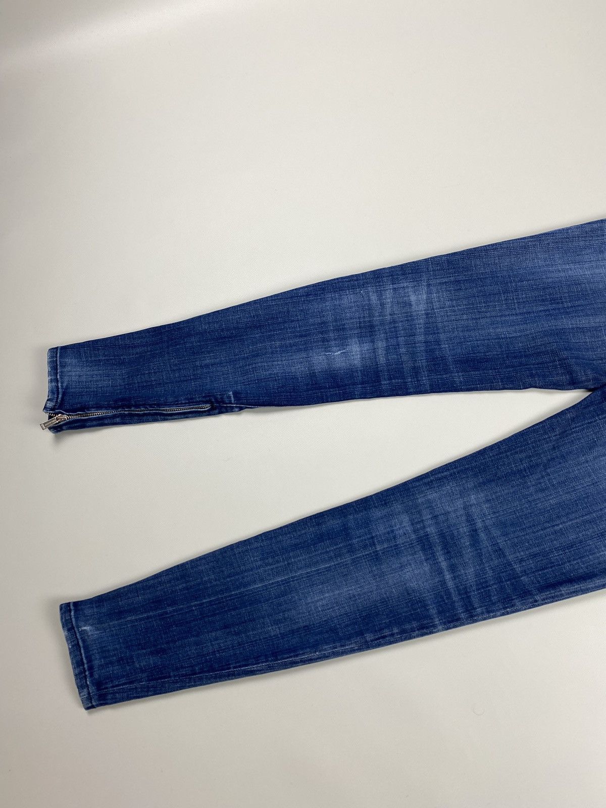 Dsquared2 Dsquared ladies skinny biker jeans size 40 Size 27" / US 4 / IT 40 - 22 Thumbnail
