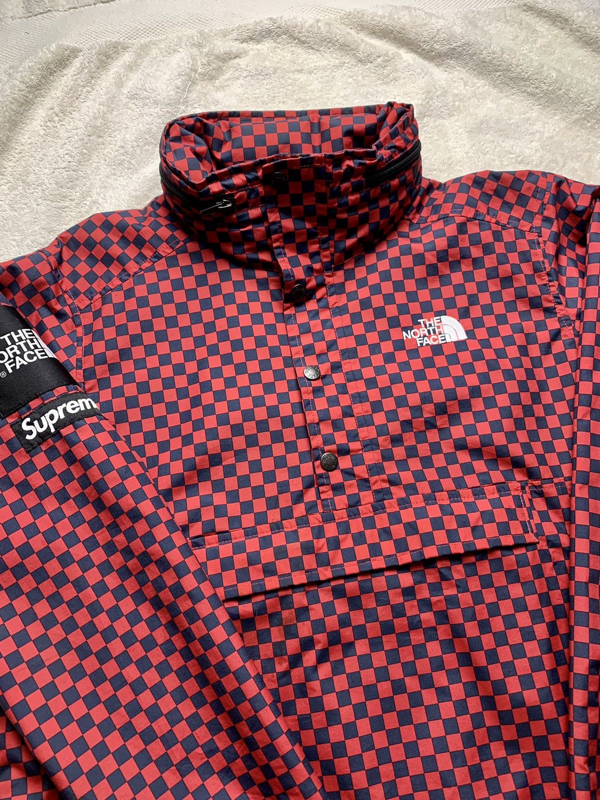 Supreme × The North Face 2011 The North Face x Supreme CHECKERED Pullover Jacket Red Size US L / EU 52-54 / 3 - 4 Thumbnail