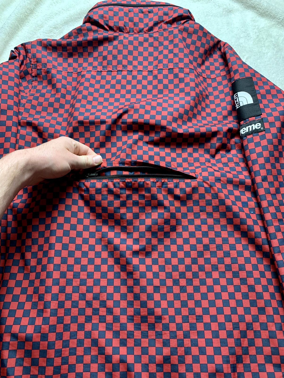 Supreme × The North Face 2011 The North Face x Supreme CHECKERED Pullover Jacket Red Size US L / EU 52-54 / 3 - 17 Thumbnail