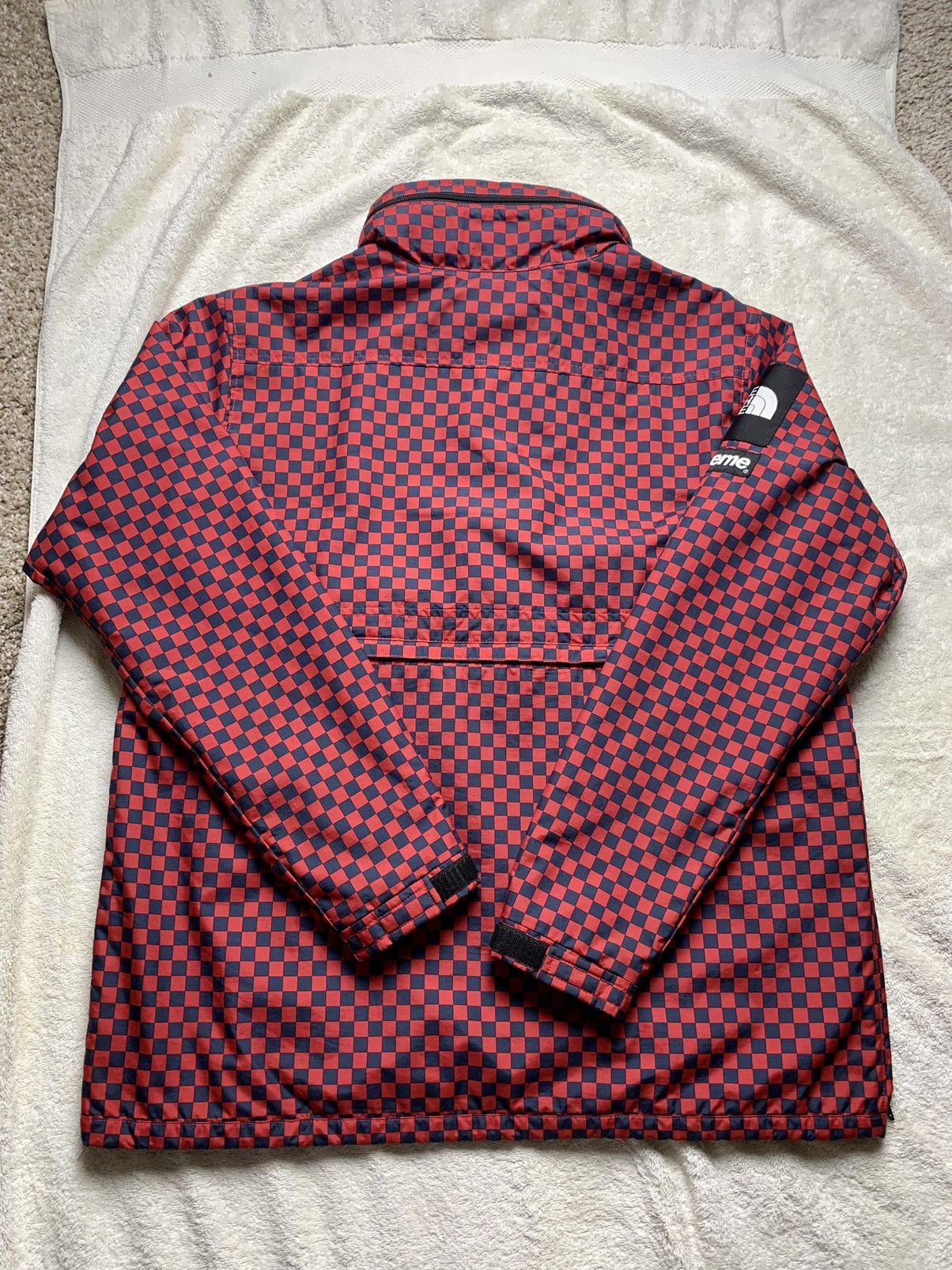 Supreme × The North Face 2011 The North Face x Supreme CHECKERED Pullover Jacket Red Size US L / EU 52-54 / 3 - 15 Thumbnail