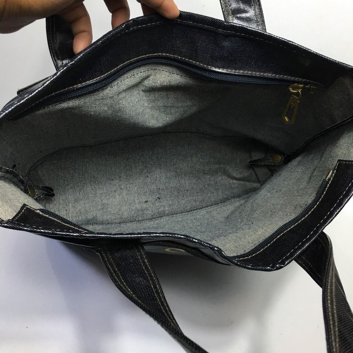 Marc Jacobs × Marc by Marc Jacobs MARC by MARC JACOBS Tote Hand Wipe Bag Size ONE SIZE - 5 Thumbnail