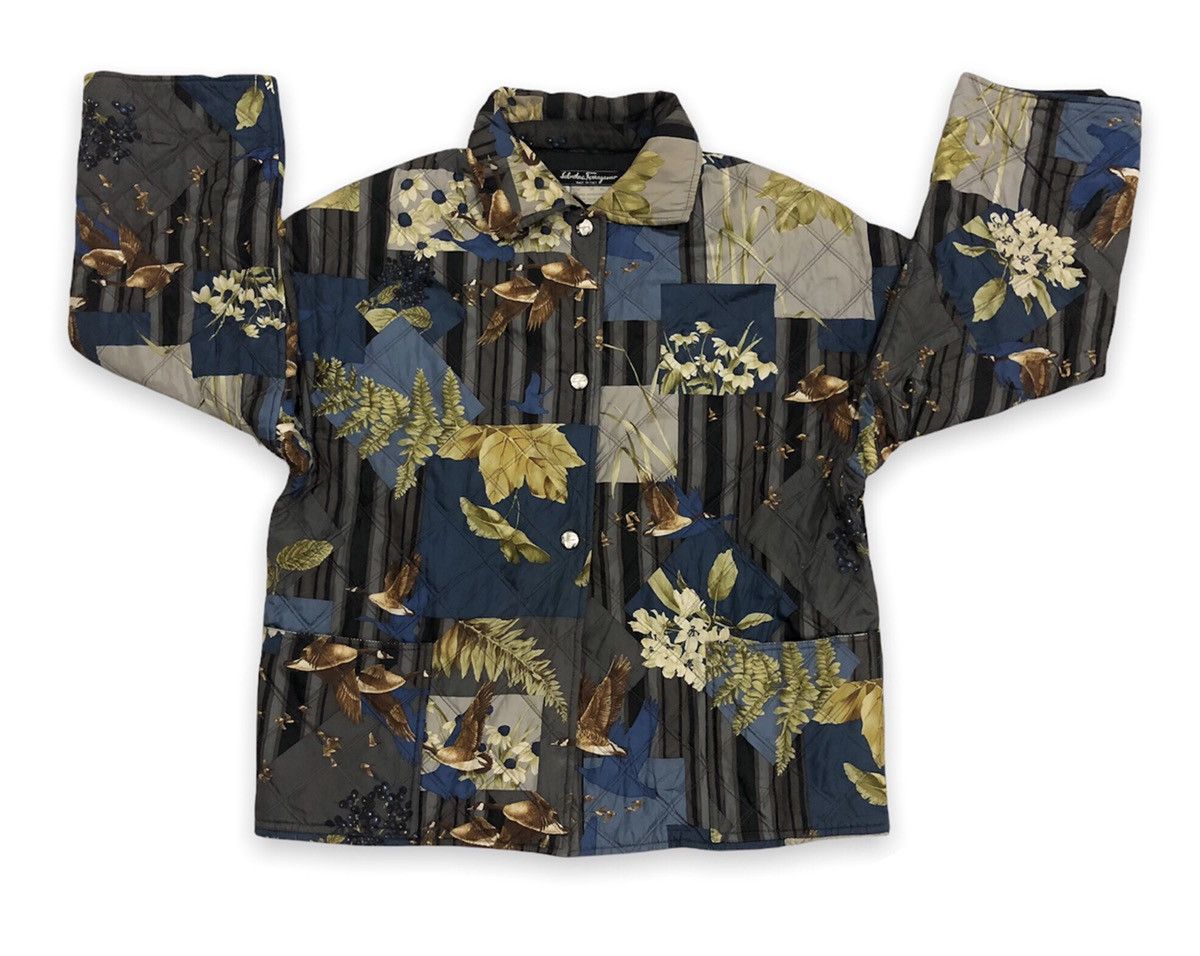 Salvatore Ferragamo Salvatore Ferragamo Quilted Fullprint Jacket Size US S / EU 44-46 / 1 - 1 Thumbnail