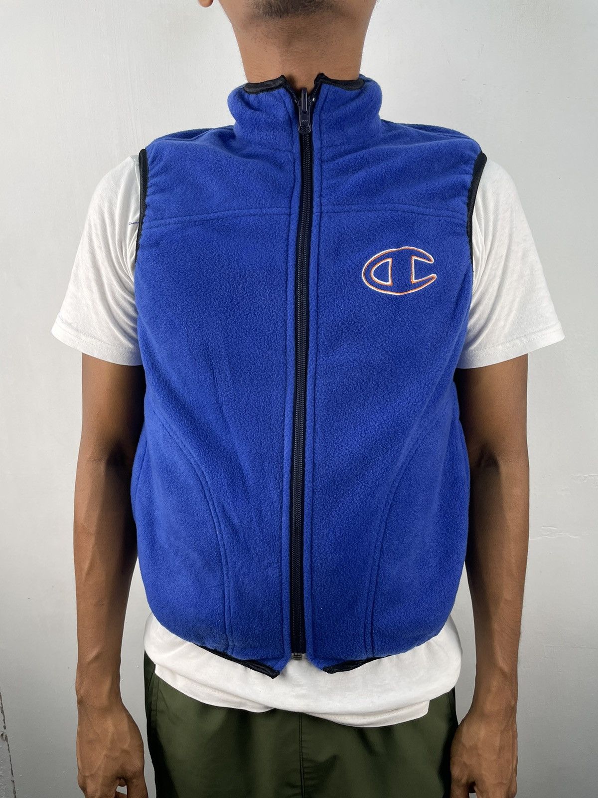 Champion × Vintage Vintage 90s Champion Fleece Jacket jacket Vest size S Size US S / EU 44-46 / 1 - 1 Thumbnail