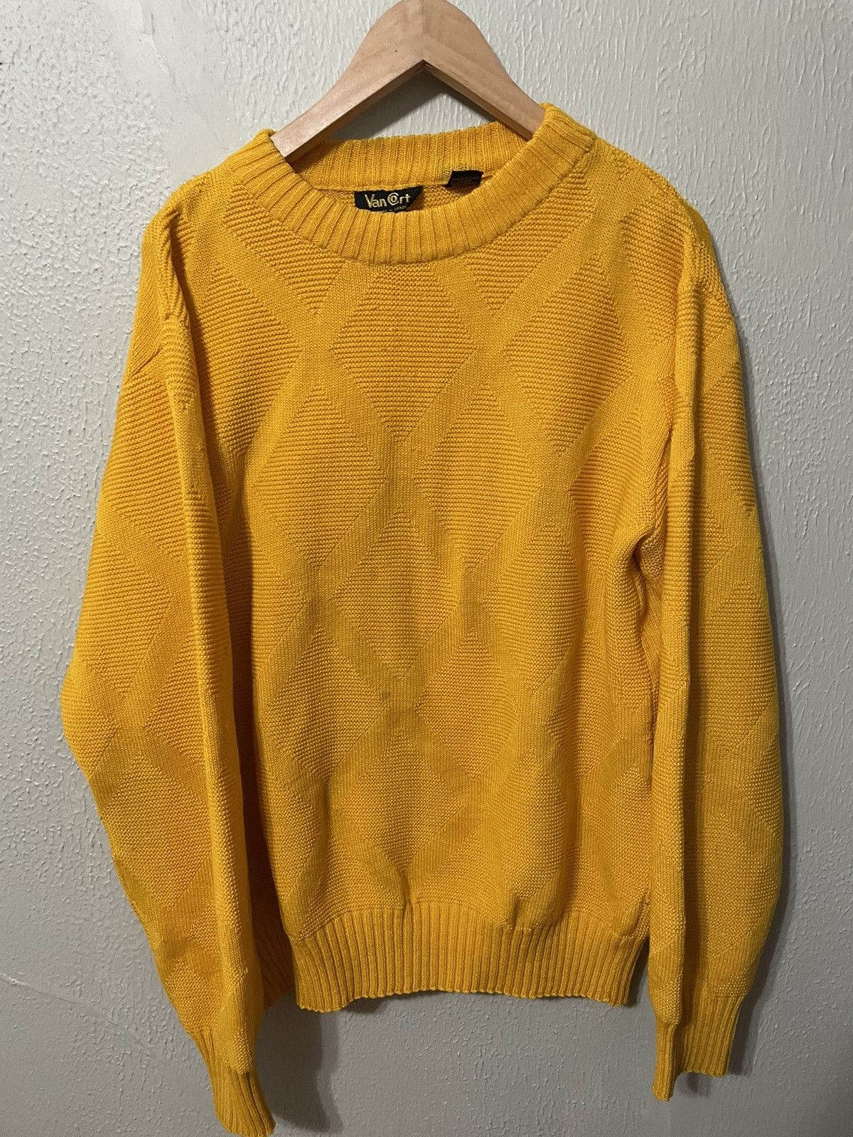 Vintage Vintage Mustard Plug Cable Knit Sweater Size US XL / EU 56 / 4 - 1 Thumbnail