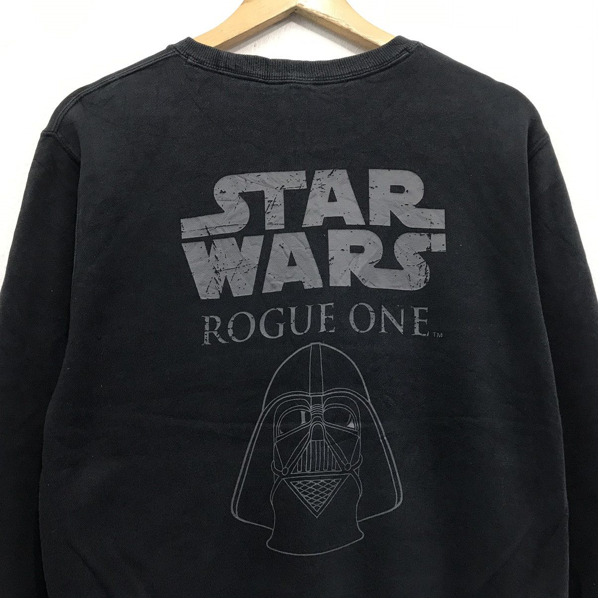 Cartoon Network × Japanese Brand × Star Wars Star Wars Darth Vader Rogue One Sweatshirt Spellout Biglogo Size US M / EU 48-50 / 2 - 5 Thumbnail