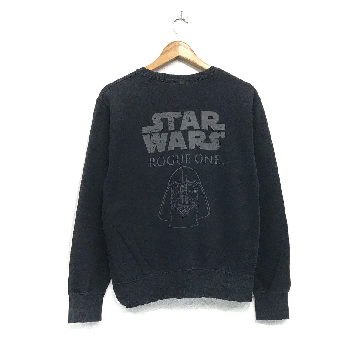 Cartoon Network × Japanese Brand × Star Wars Star Wars Darth Vader Rogue One Sweatshirt Spellout Biglogo Size US M / EU 48-50 / 2 - 3 Thumbnail