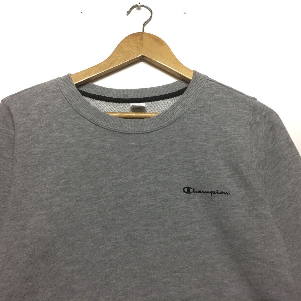 Champion × Vintage Vintage Champion Sweatshirt Small Logo Spellout Embroidery Size US S / EU 44-46 / 1 - 2 Thumbnail
