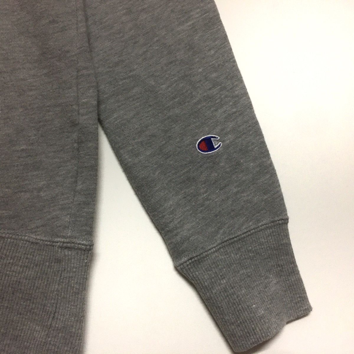 Champion × Vintage Vintage Champion Sweatshirt Small Logo Spellout Embroidery Size US S / EU 44-46 / 1 - 3 Thumbnail