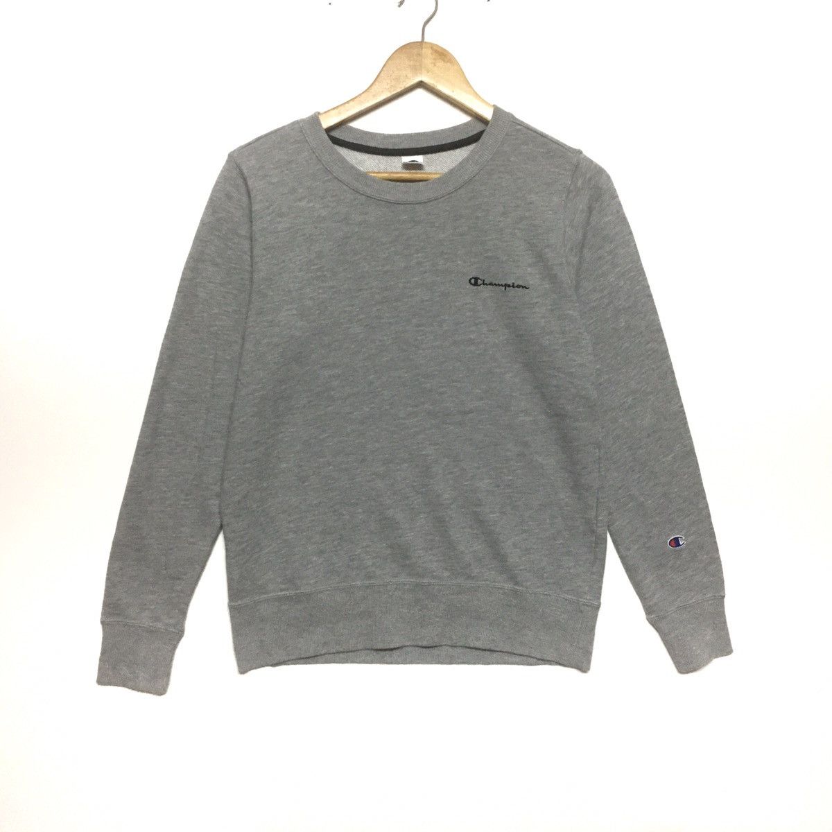 Champion × Vintage Vintage Champion Sweatshirt Small Logo Spellout Embroidery Size US S / EU 44-46 / 1 - 1 Thumbnail