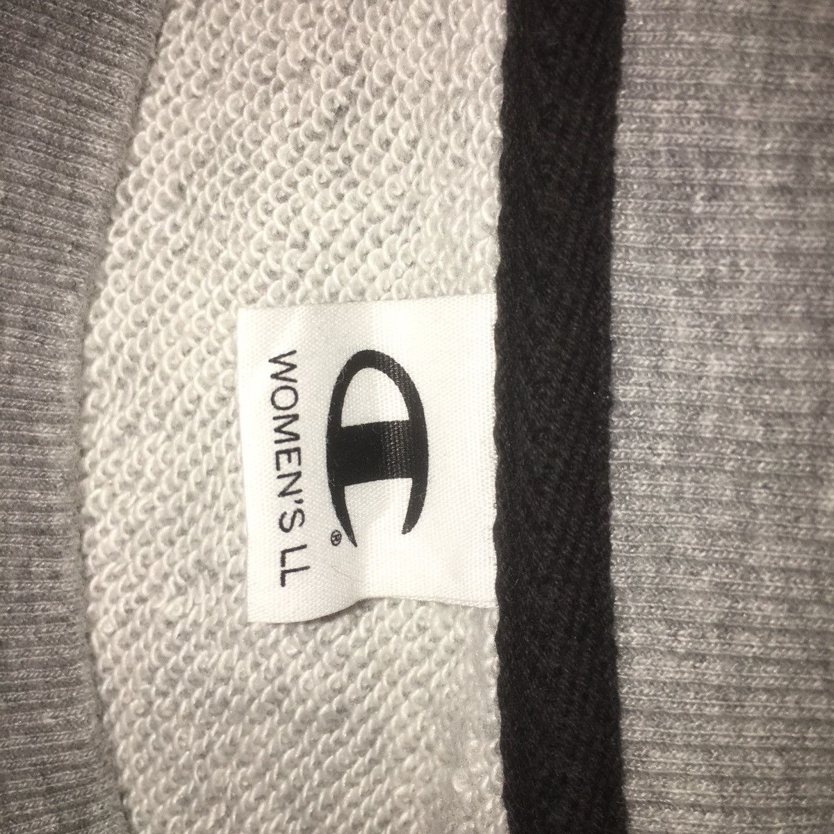 Champion × Vintage Vintage Champion Sweatshirt Small Logo Spellout Embroidery Size US S / EU 44-46 / 1 - 5 Thumbnail